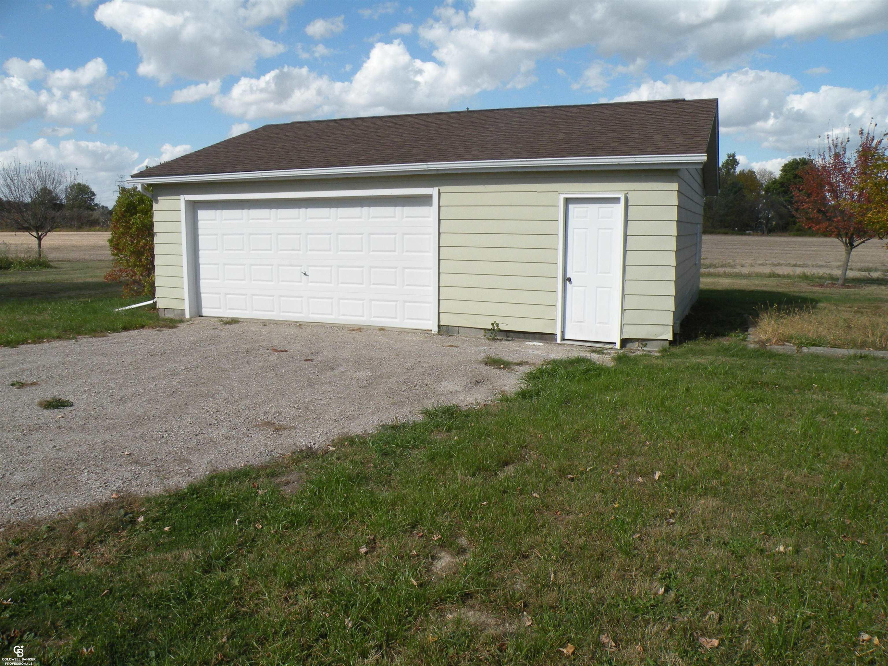 9028 Lindsey Road, MI 48064 — Photo 44
