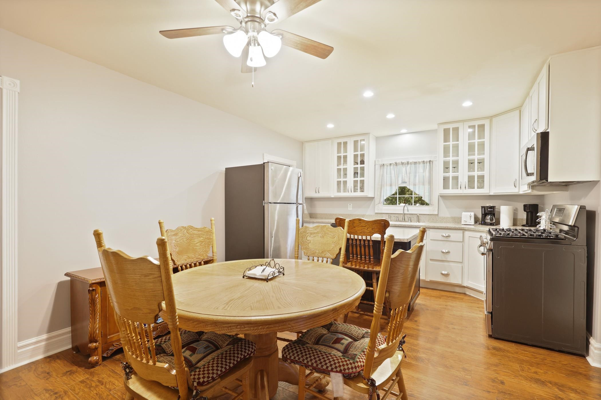 516 E Main Street, MI 48744 — Photo 16