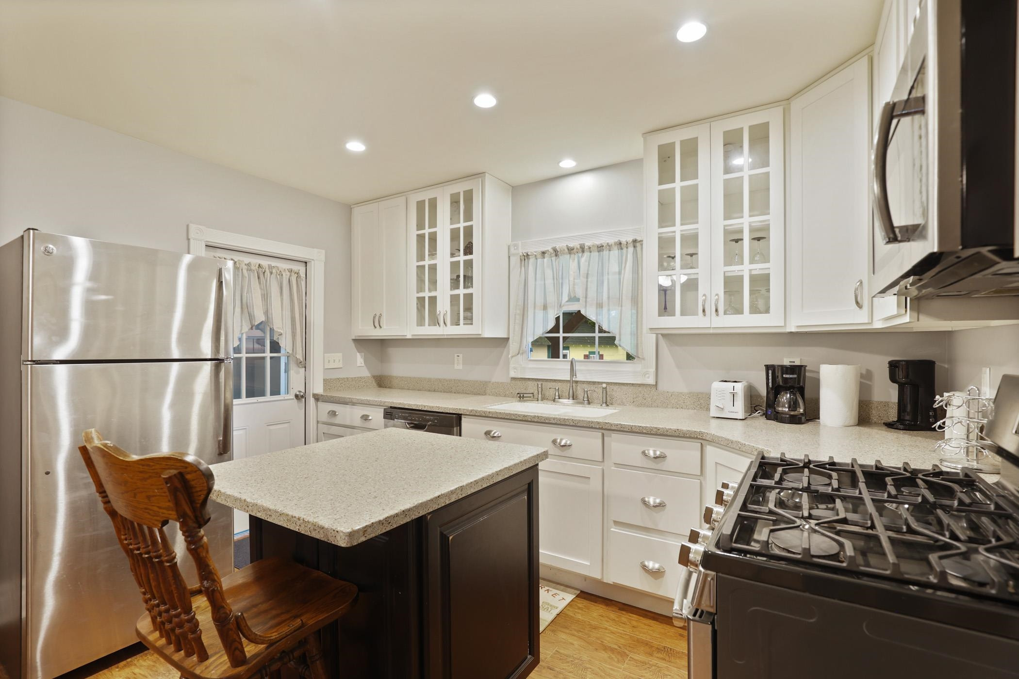 516 E Main Street, MI 48744 — Photo 18