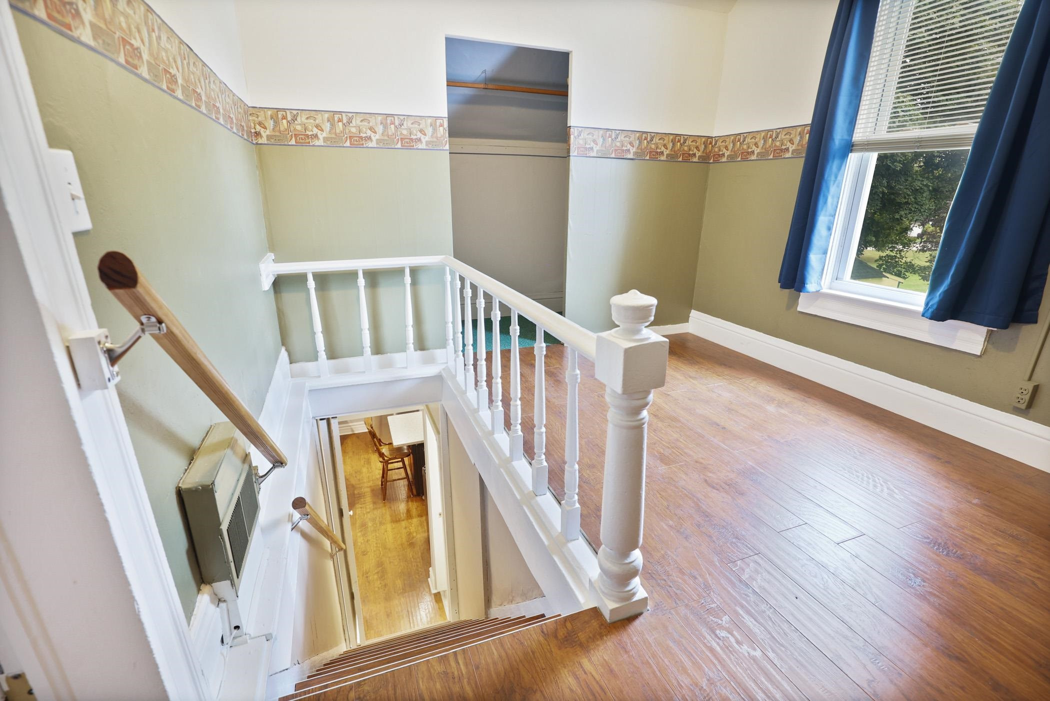516 E Main Street, MI 48744 — Photo 32