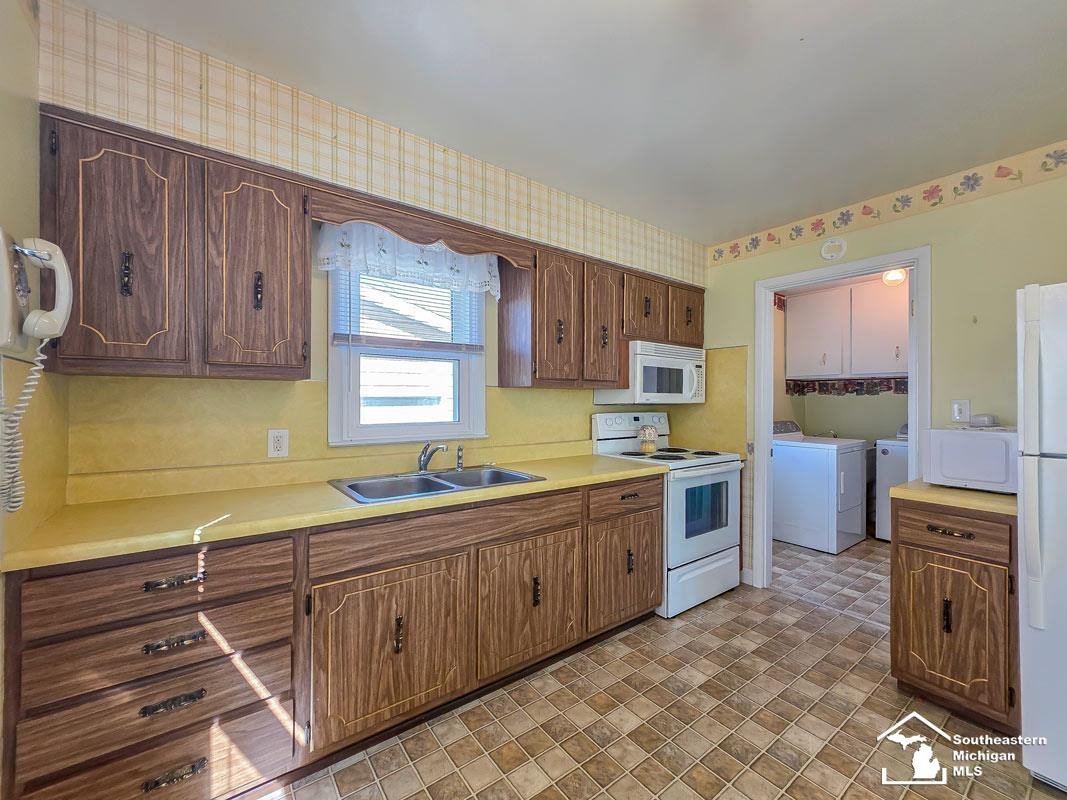 954 Jefferson Court, Monroe, MI 48161 — Photo 11
