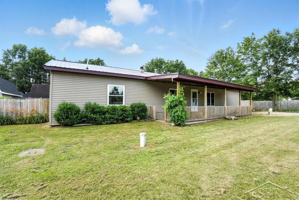 466 Highland Pines Drive, Rose City, MI 48654 — Photo 28