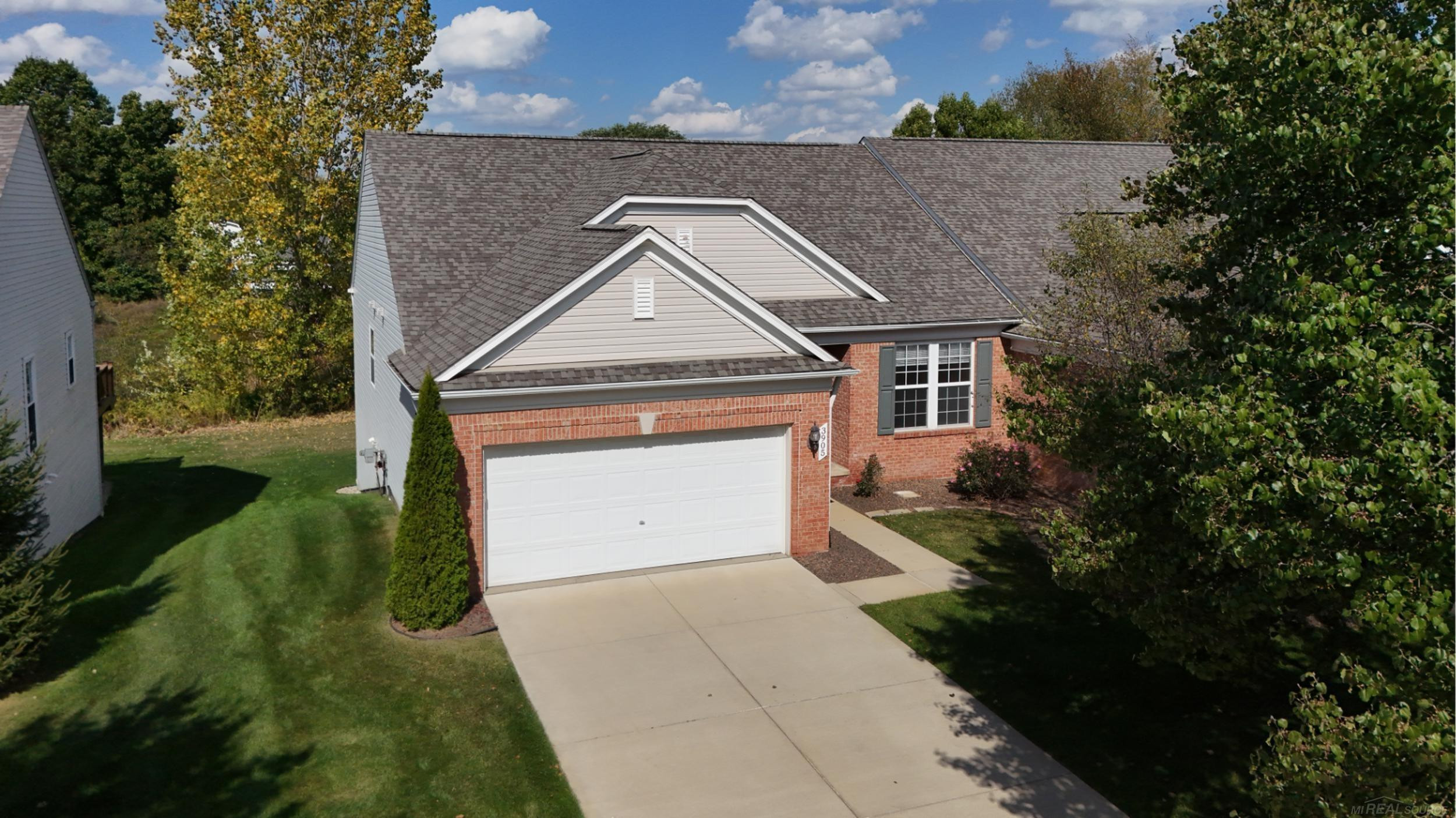 3905 Rainier Drive, Howell, MI 48843 — Photo 2