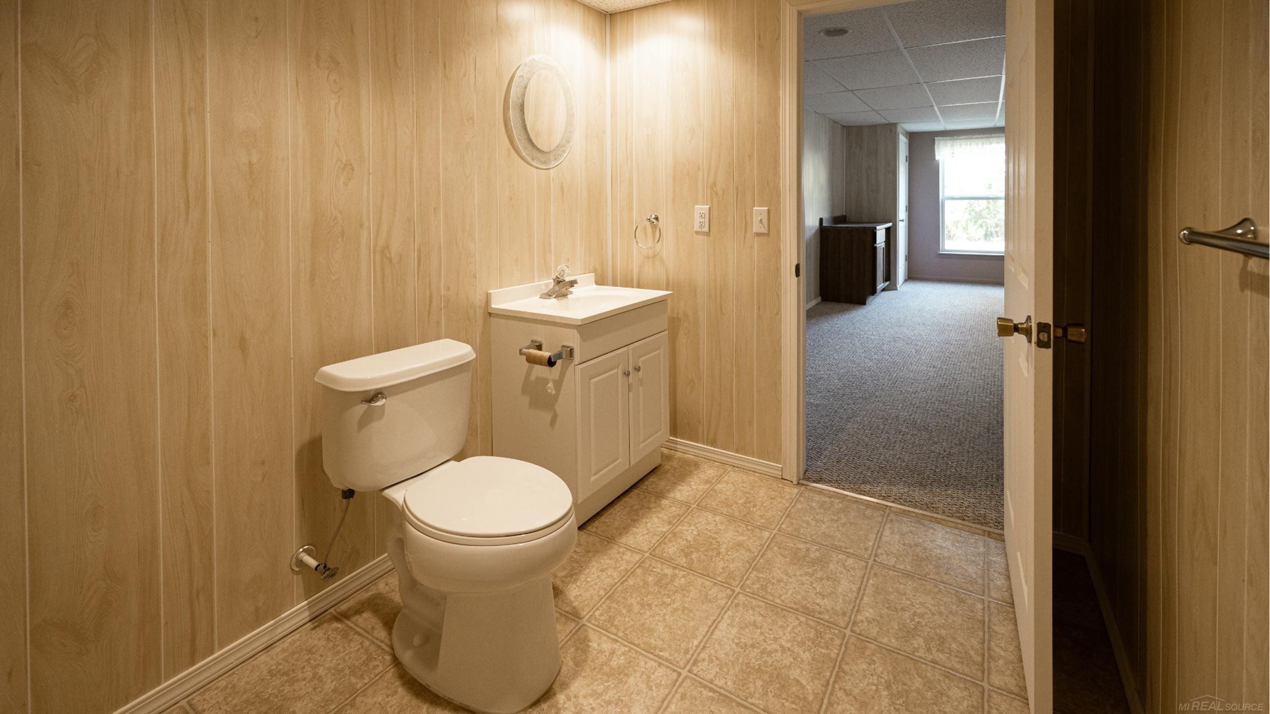 3905 Rainier Drive, Howell, MI 48843 — Photo 29
