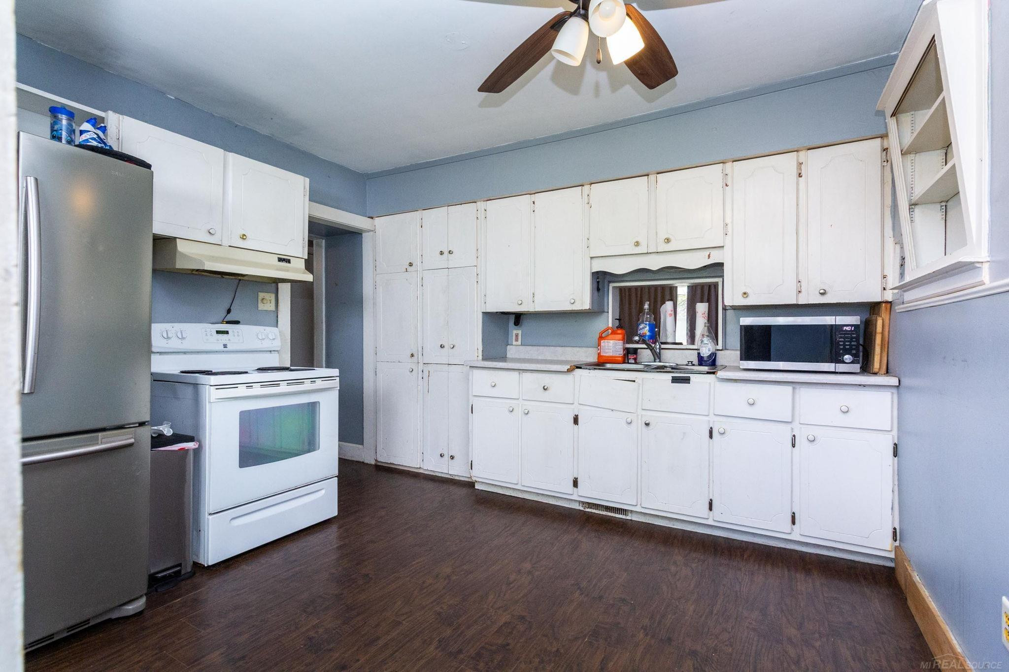 7082 Rattle Run Road, MI 48079 — Photo 11