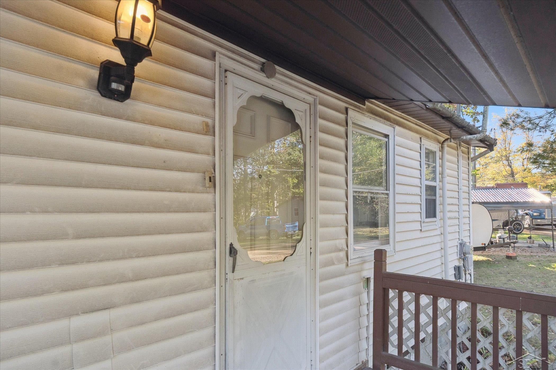 3569 Lakeview Drive, Beaverton, MI 48612 — Photo 2