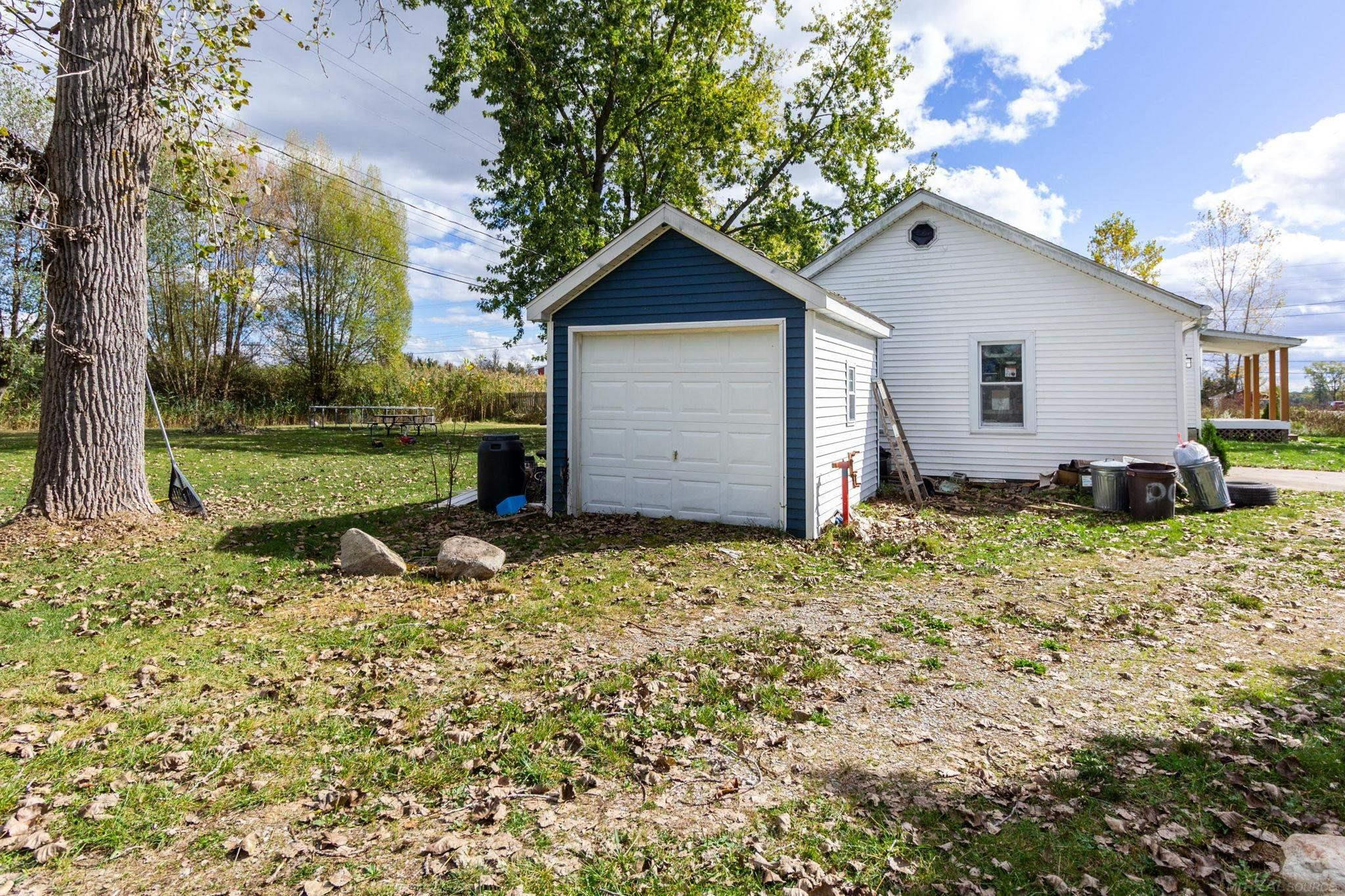 7082 Rattle Run Road, MI 48079 — Photo 26
