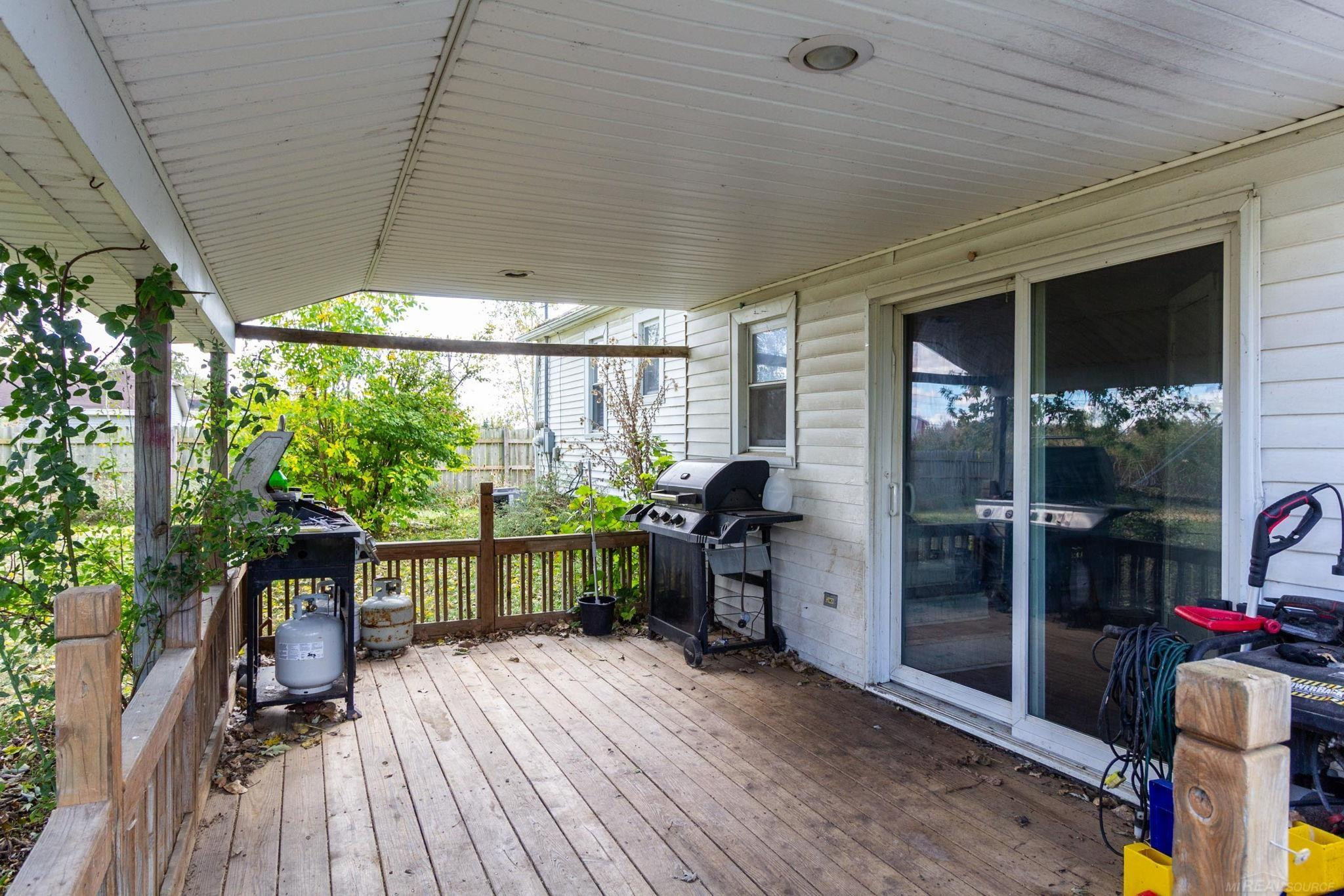 7082 Rattle Run Road, MI 48079 — Photo 32