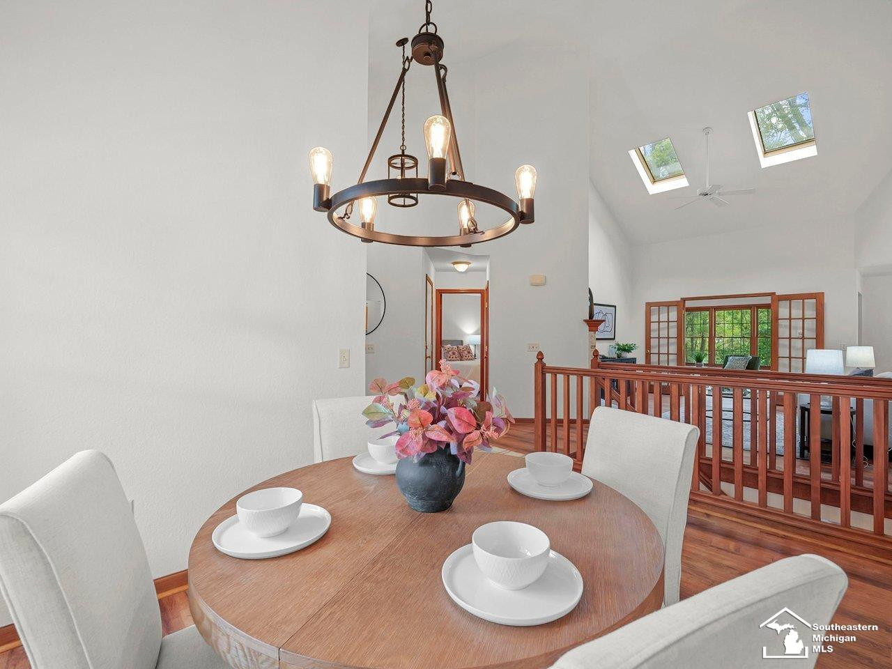 902 Hickory Creek Drive, Temperance, MI 48182 — Photo 9