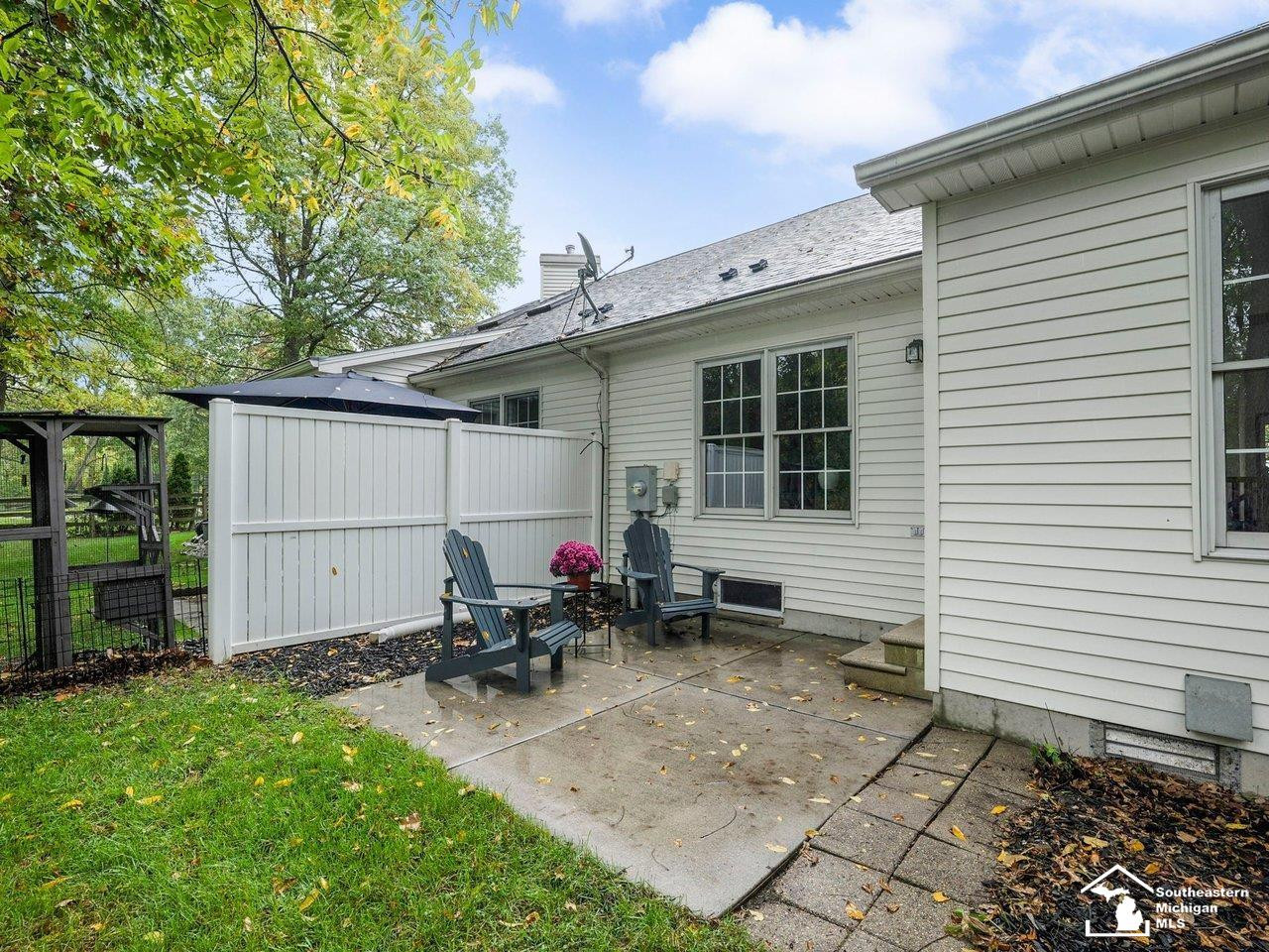 902 Hickory Creek Drive, Temperance, MI 48182 — Photo 39