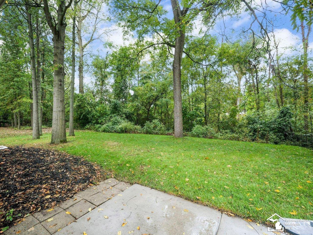 902 Hickory Creek Drive, Temperance, MI 48182 — Photo 41
