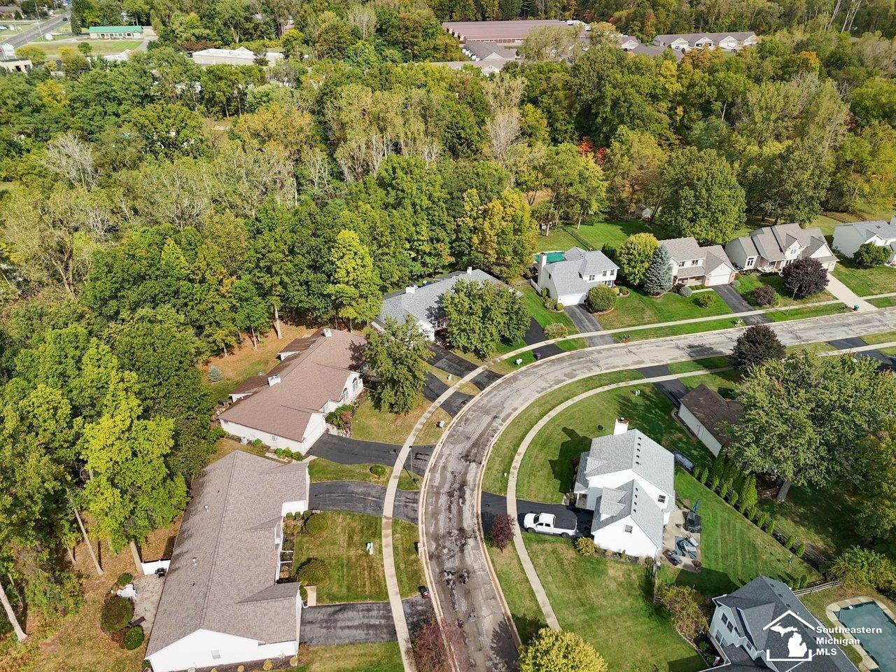 902 Hickory Creek Drive, Temperance, MI 48182 — Photo 49