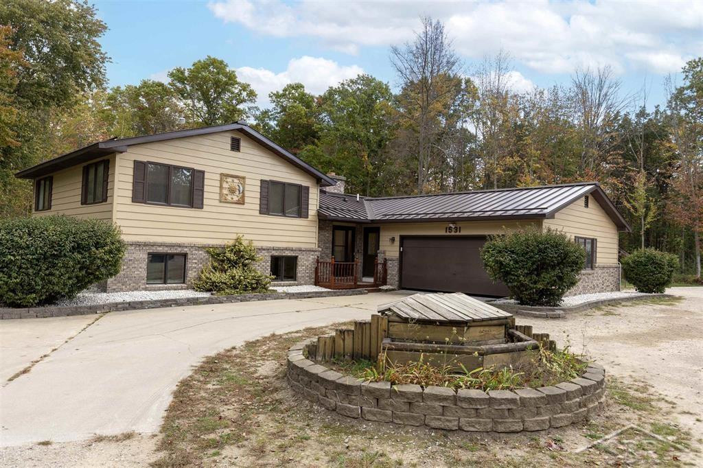 1531 S Castor Road, Midland, MI 48640 — Photo 3