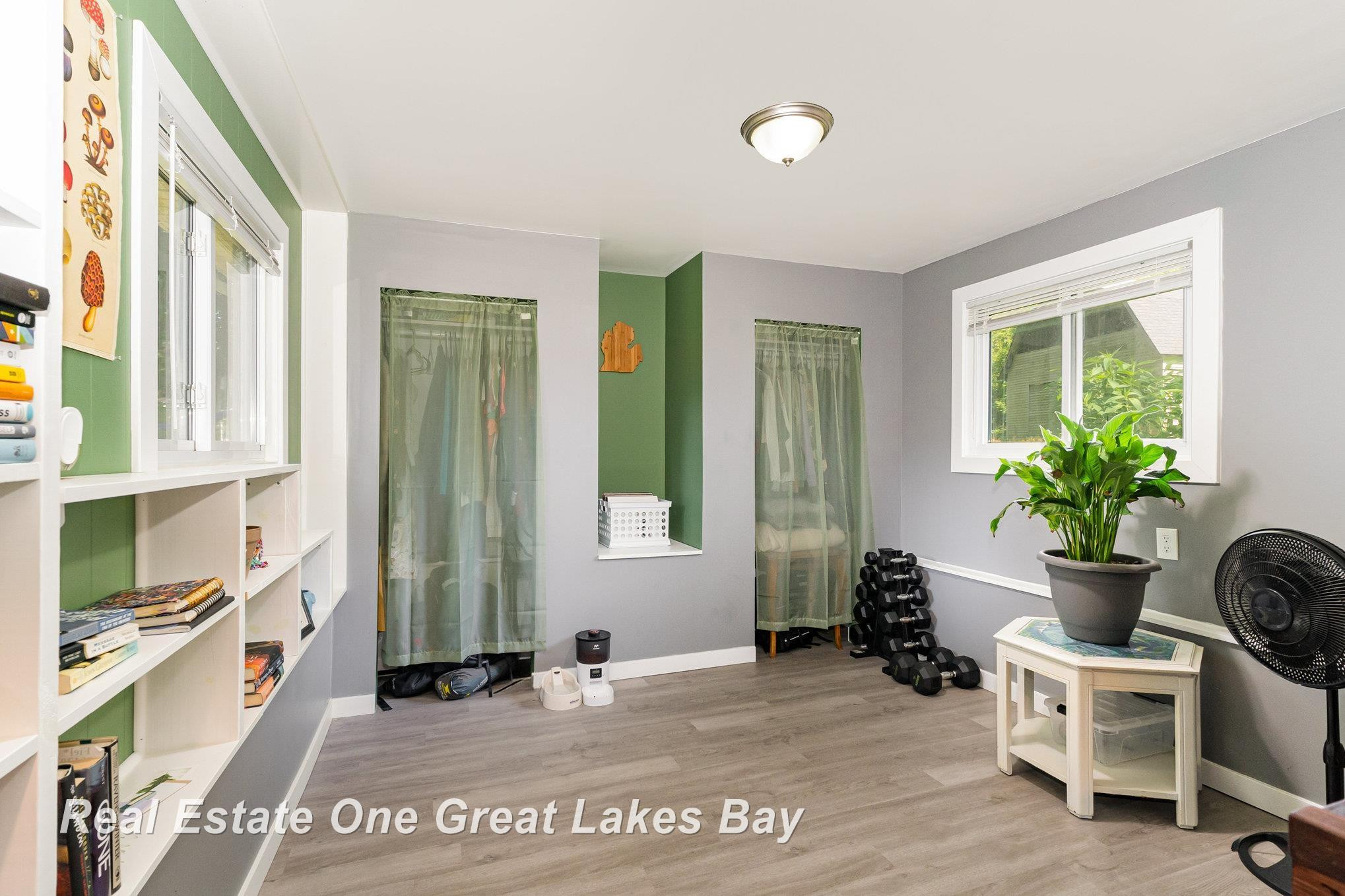 444 W Crawford Drive, Sanford, MI 48657 — Photo 17