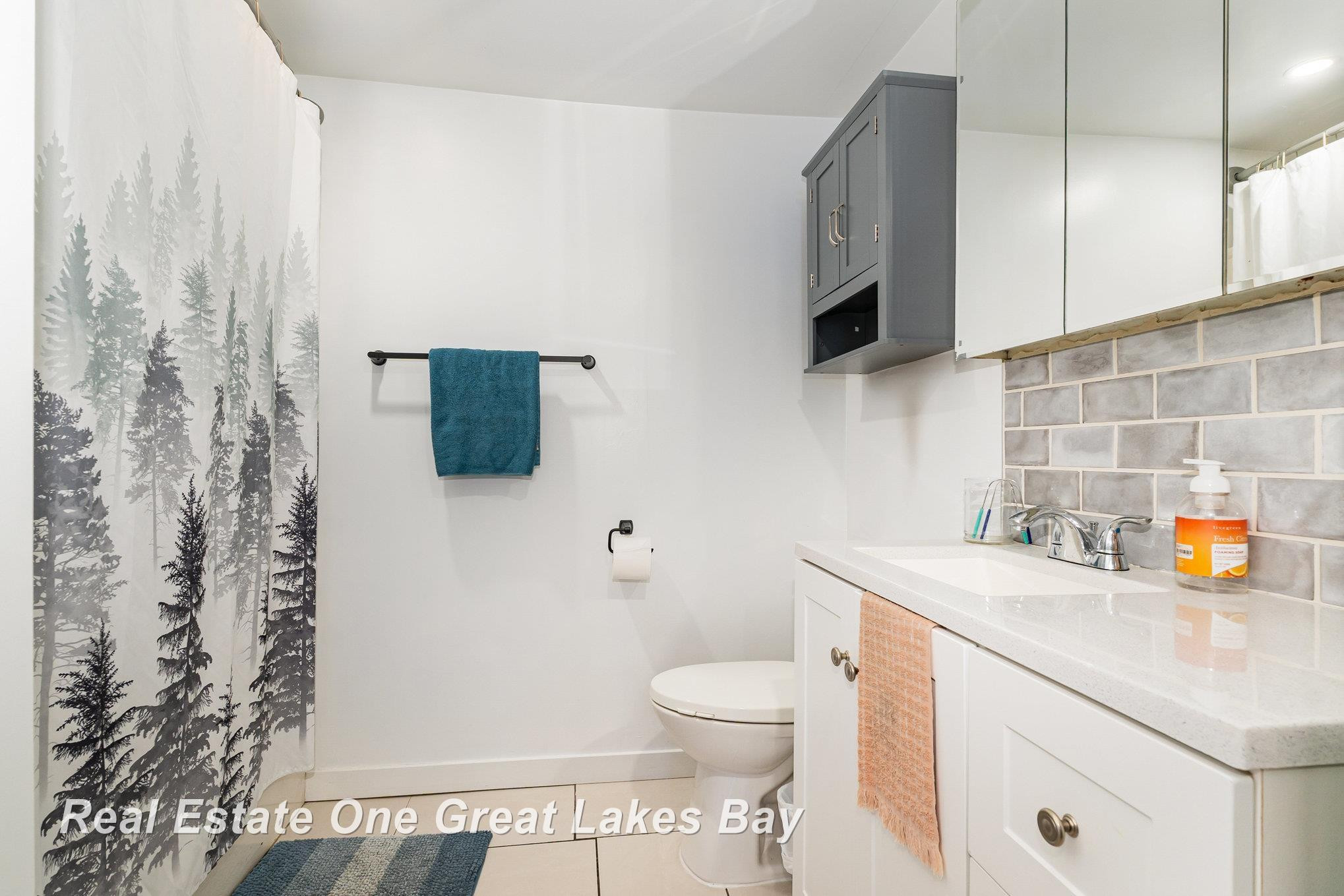 444 W Crawford Drive, Sanford, MI 48657 — Photo 18