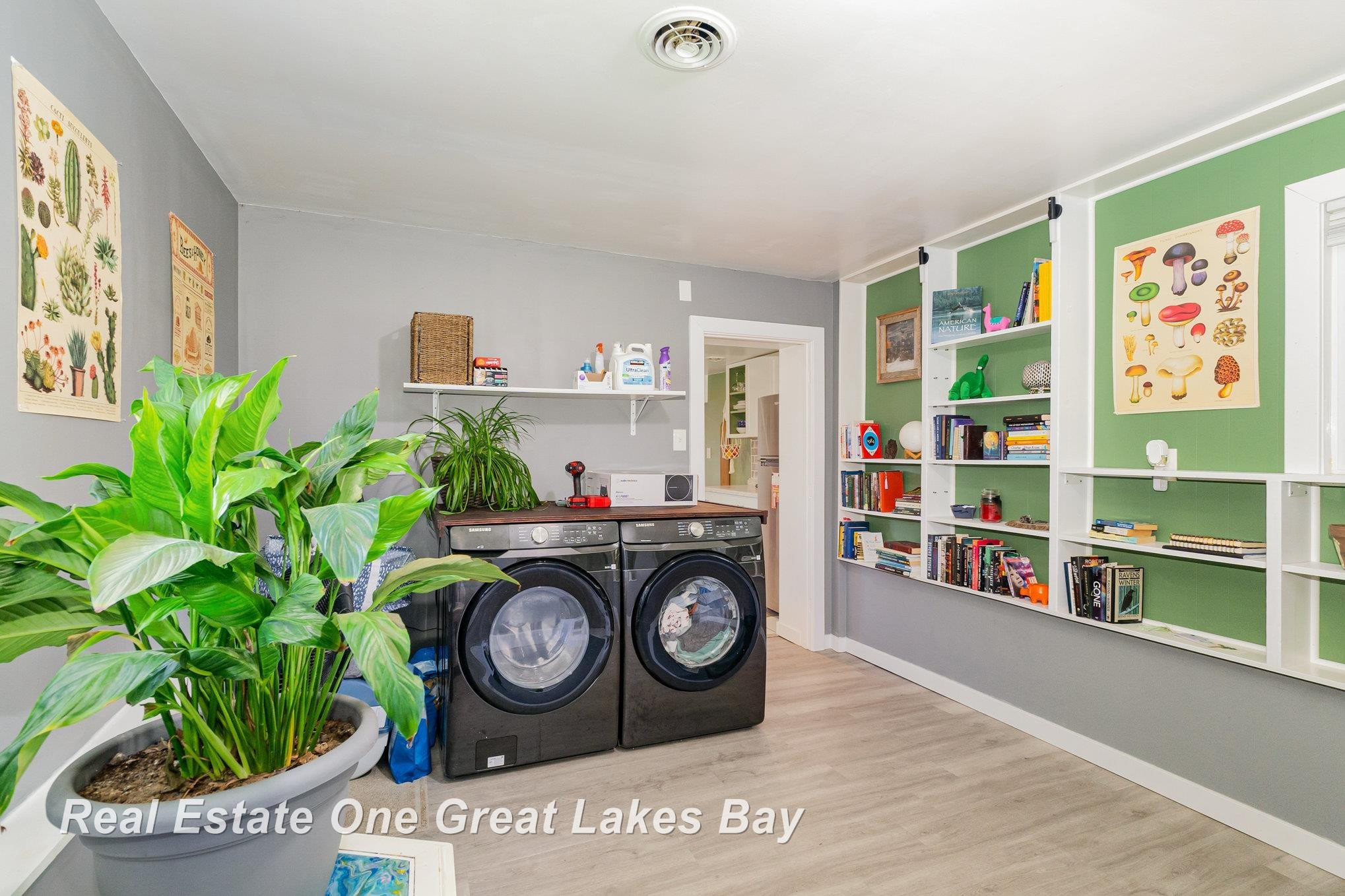 444 W Crawford Drive, Sanford, MI 48657 — Photo 19