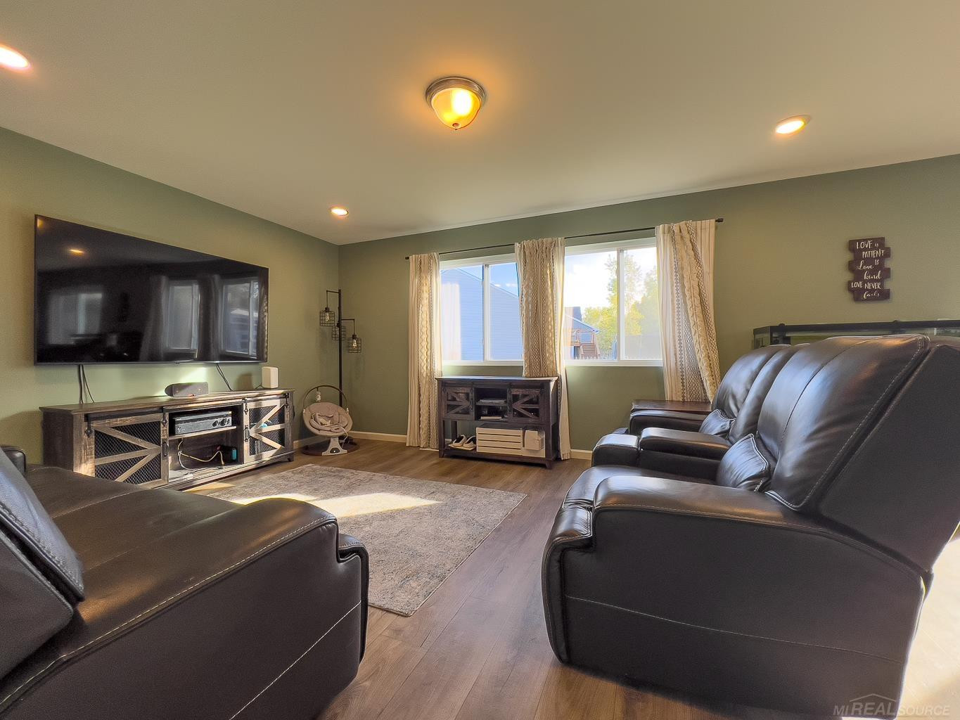 3165 Coventry Court, Flushing, MI 48433 — Photo 7