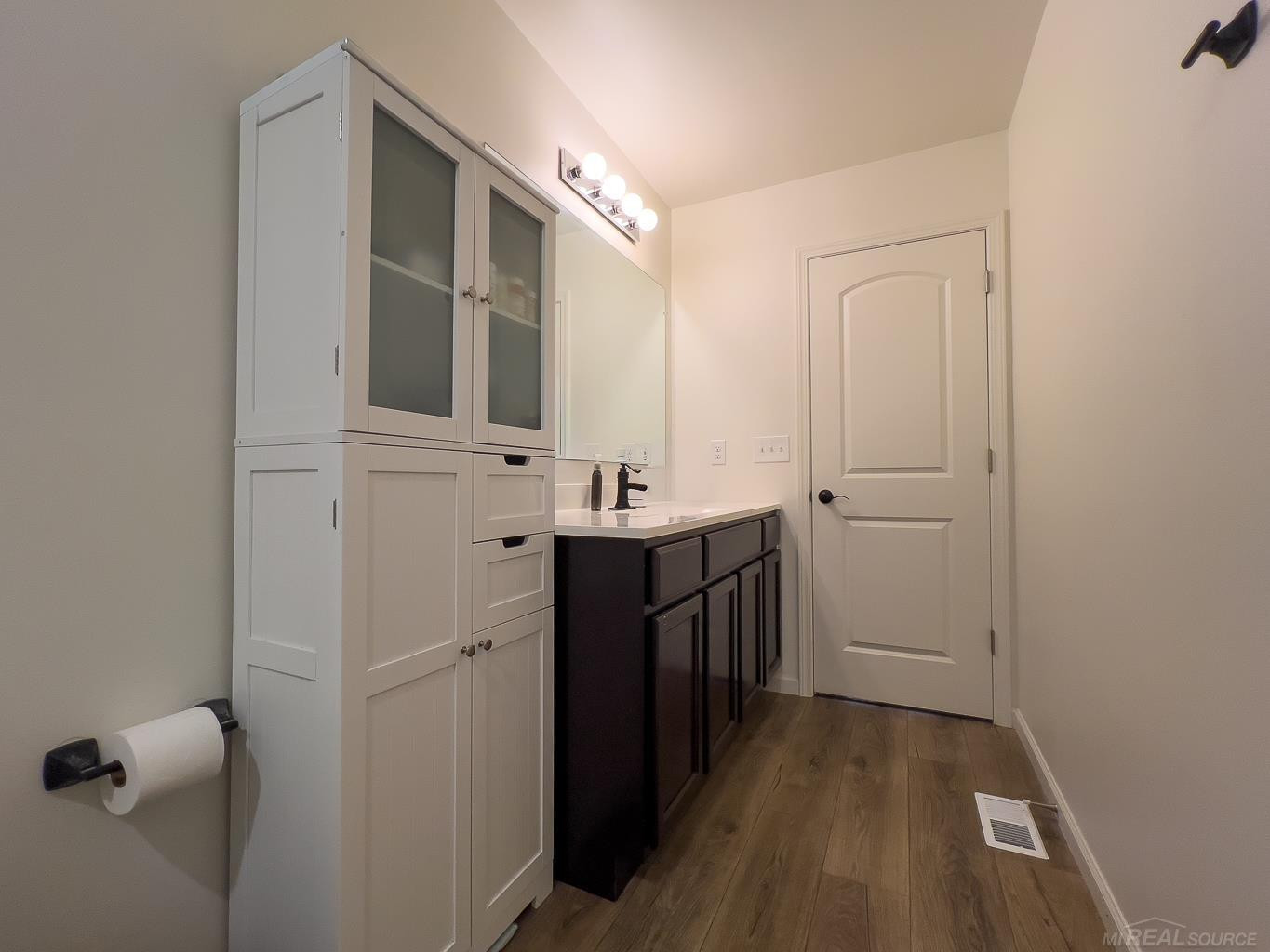 3165 Coventry Court, Flushing, MI 48433 — Photo 15