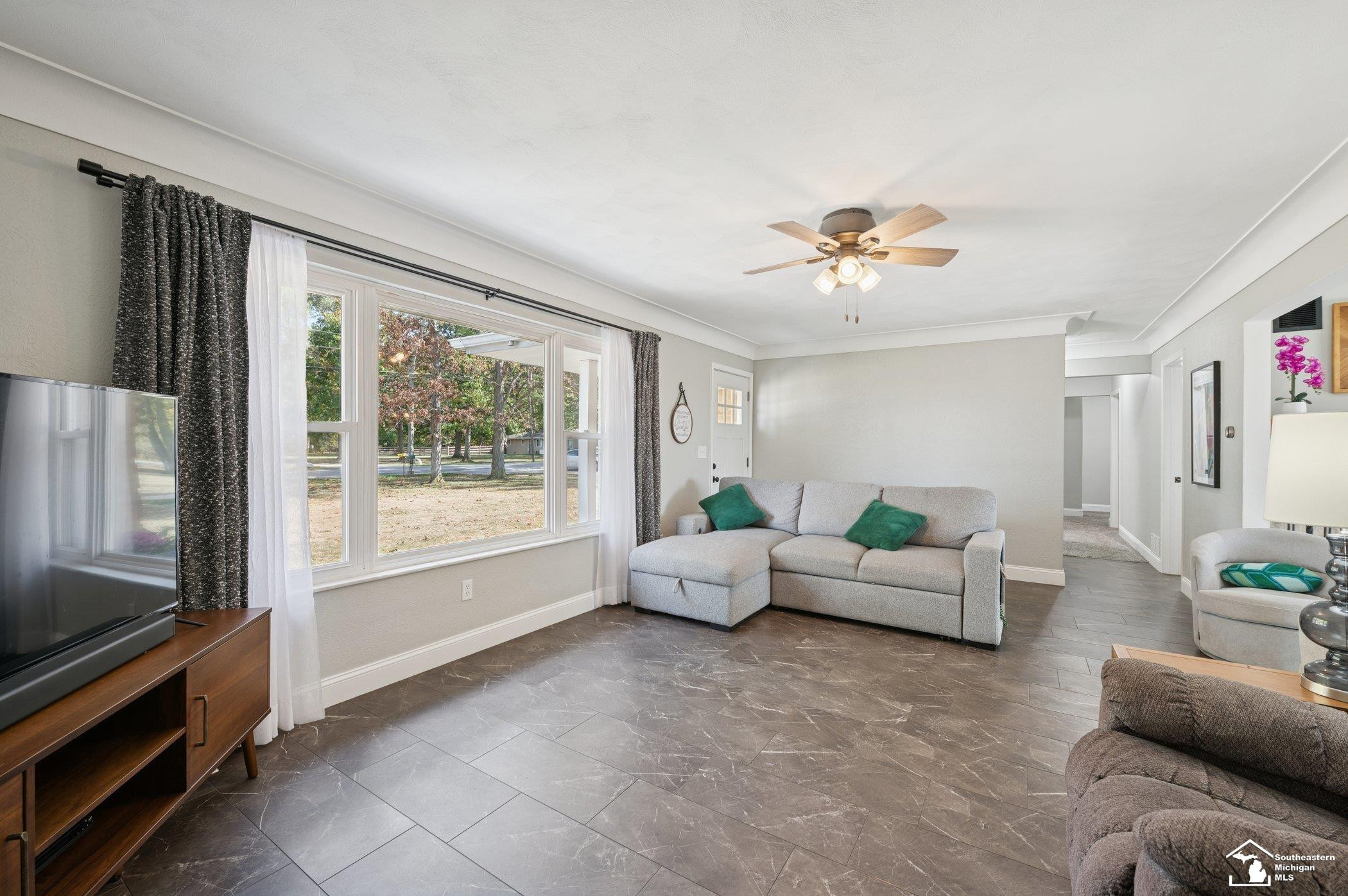 7555 Sylvania Petersburg Road, MI 49267 — Photo 8