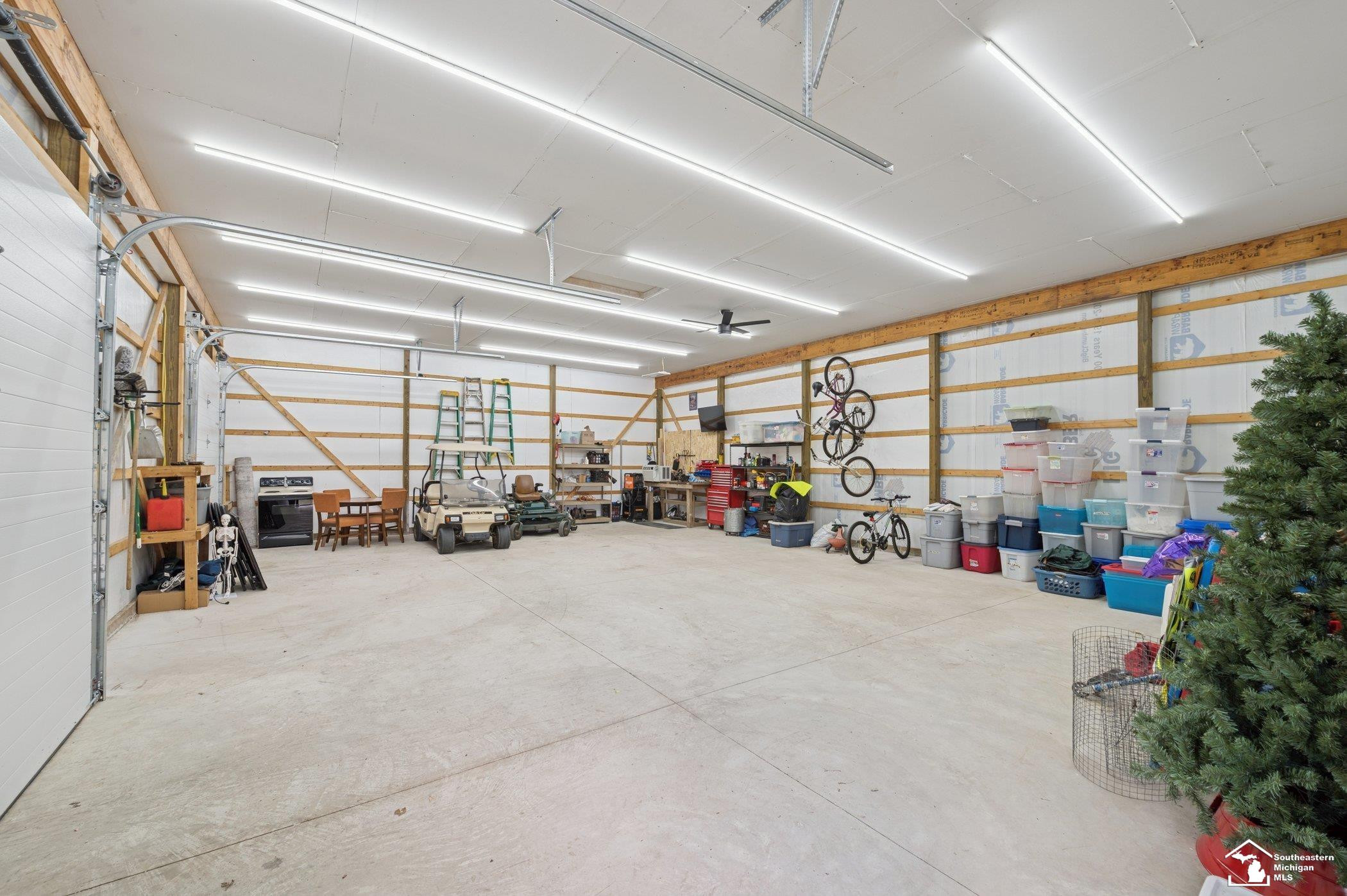 7555 Sylvania Petersburg Road, MI 49267 — Photo 32