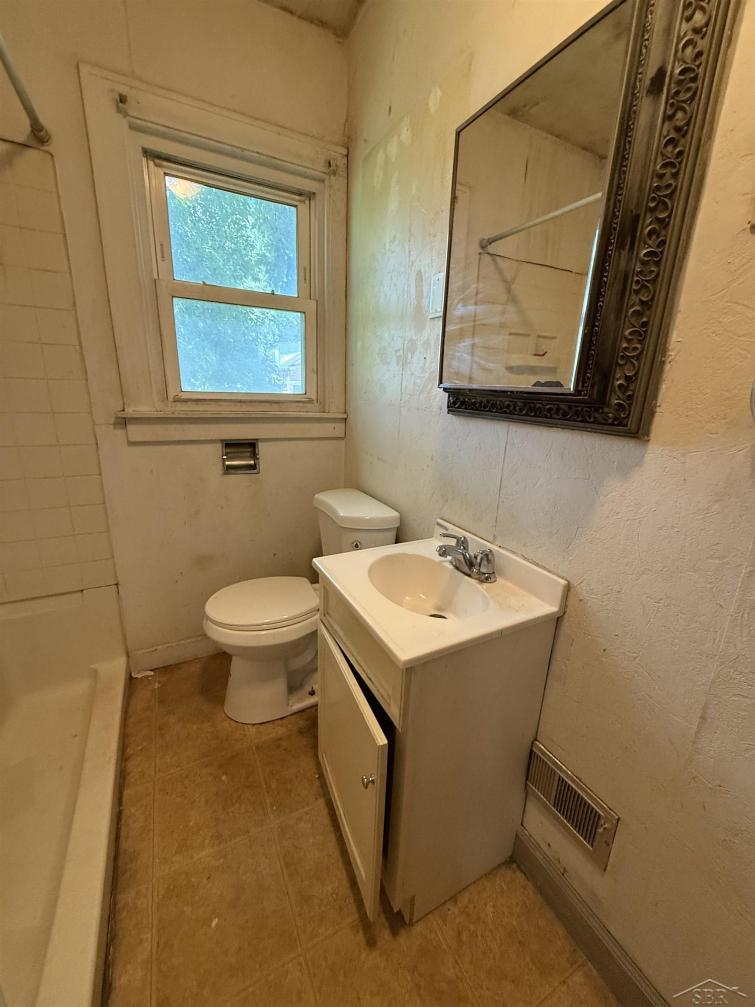 3930 S Washington Road, Saginaw, MI 48601 — Photo 9