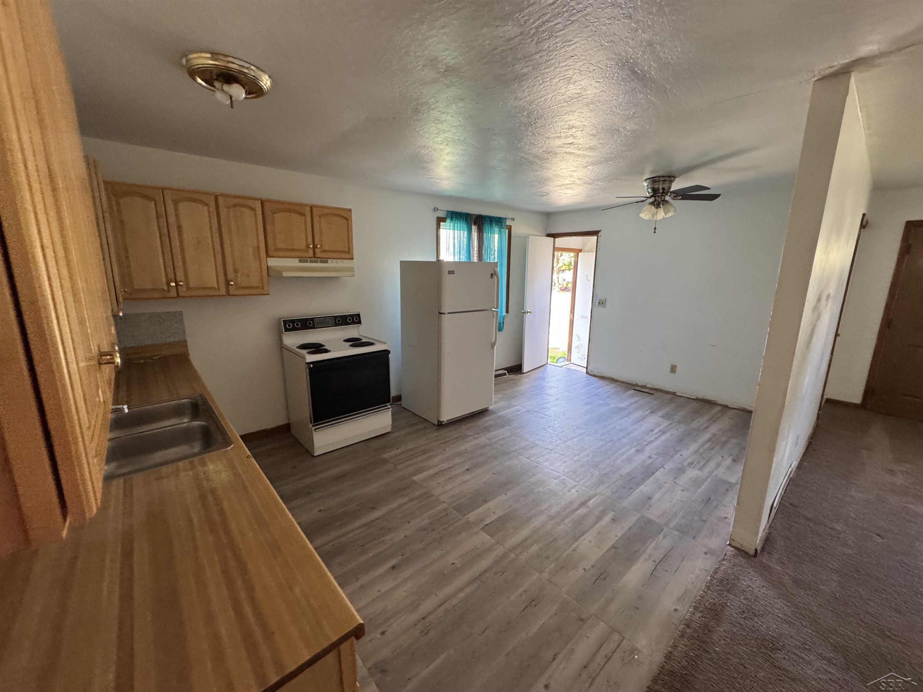 2108 California Avenue, Saginaw, MI 48601 — Photo 8