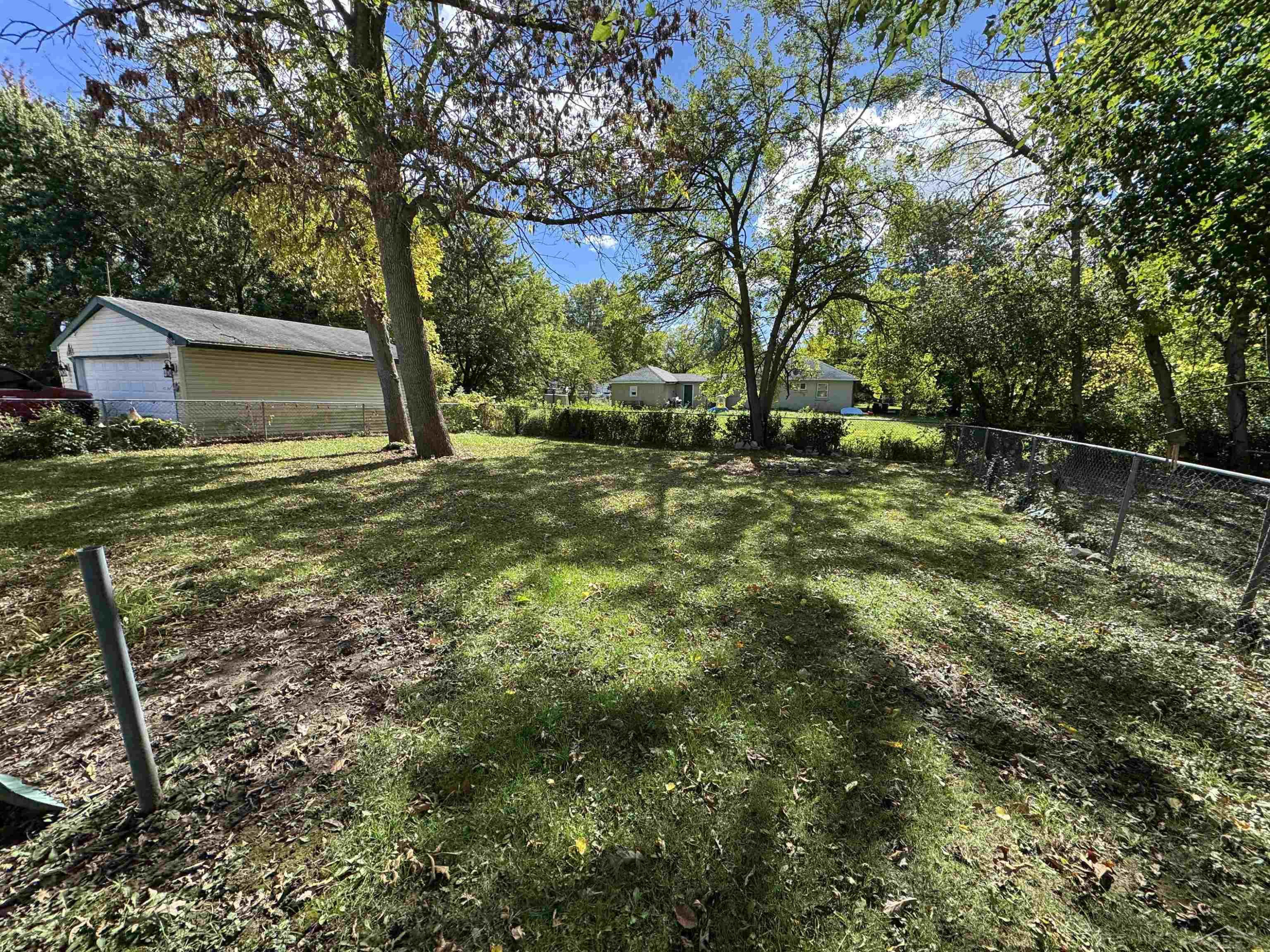 2108 California Avenue, Saginaw, MI 48601 — Photo 9