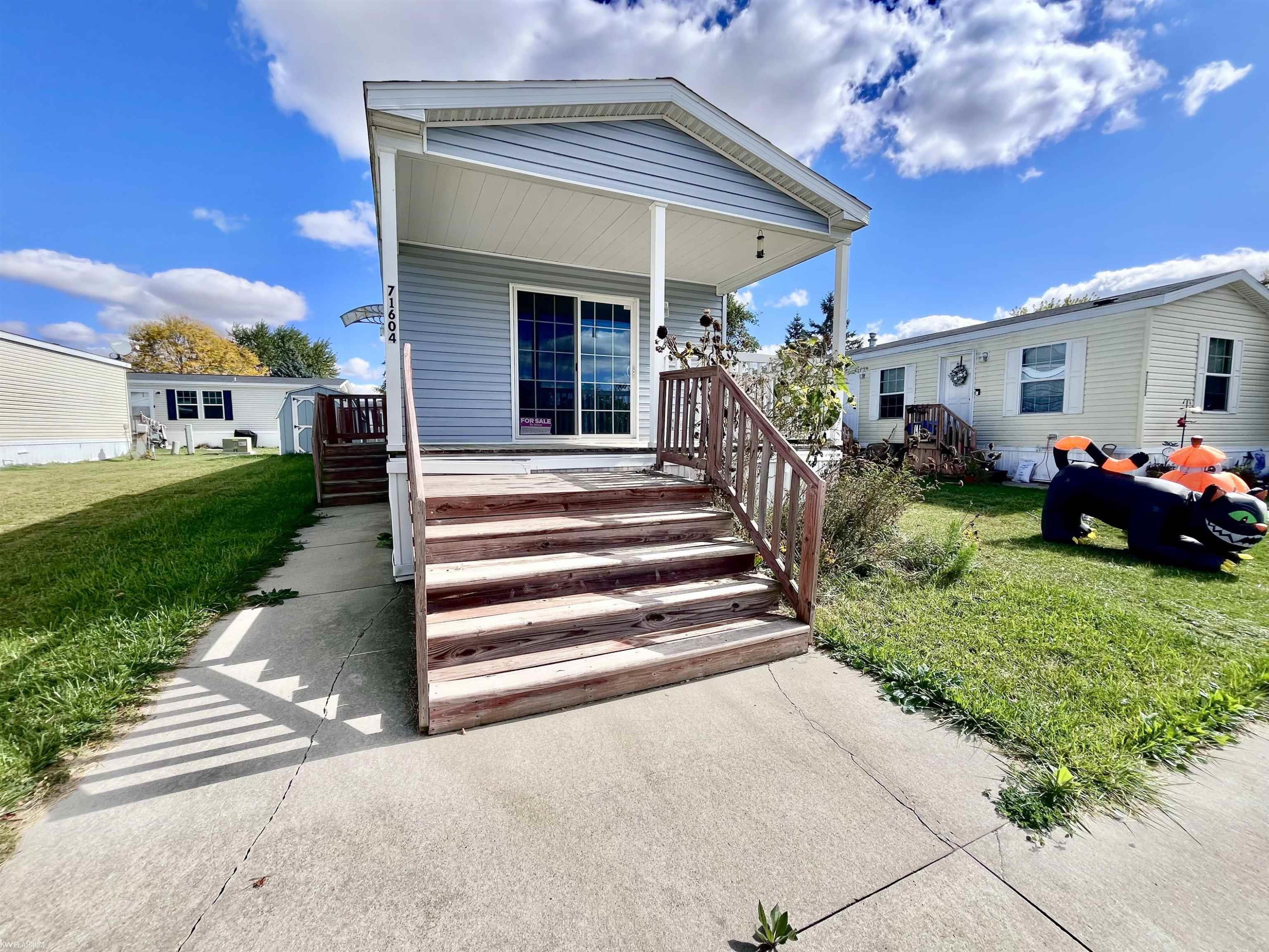 71604 Saint David Court, MI 48065 — Photo 2