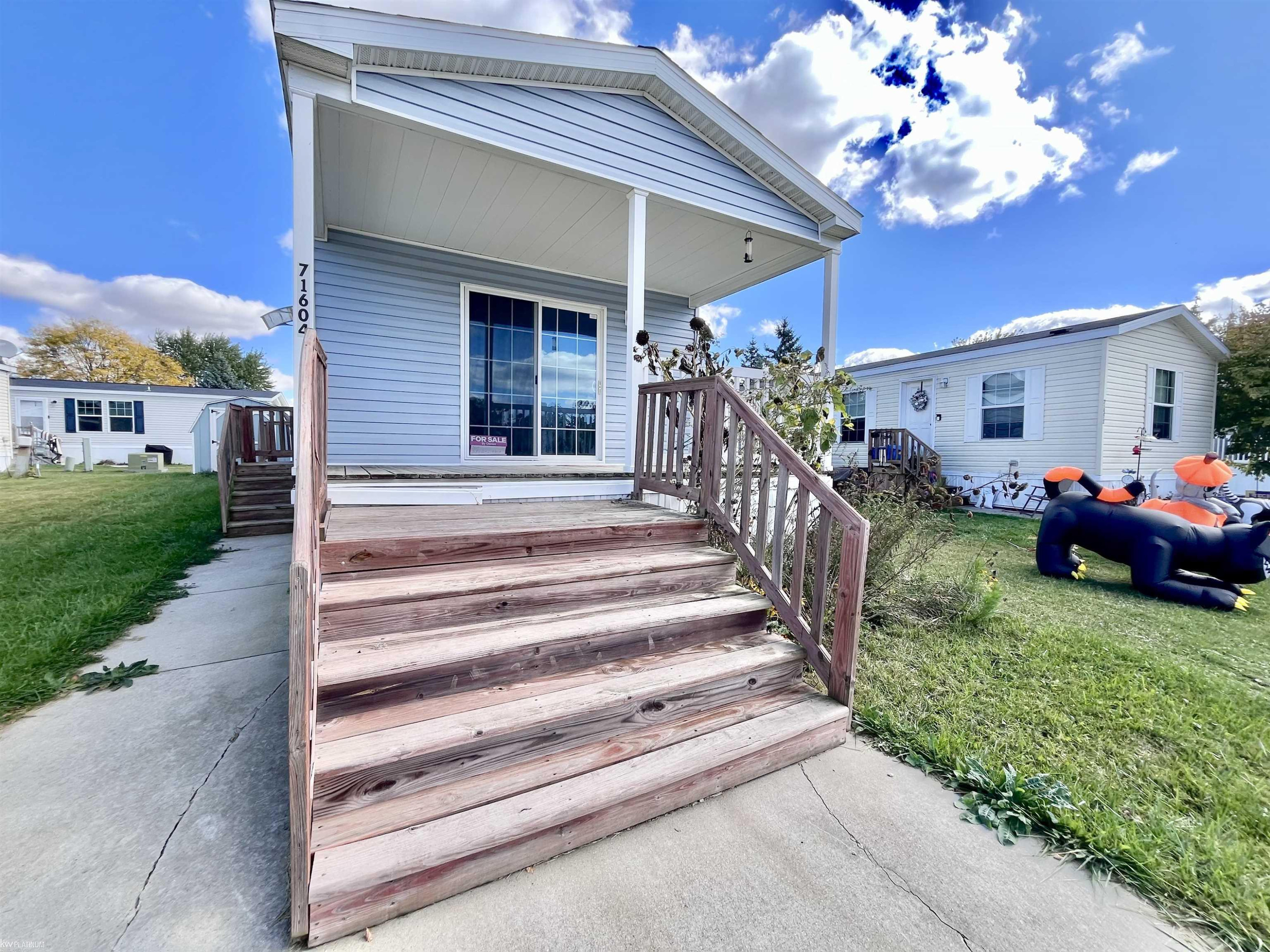 71604 Saint David Court, MI 48065 — Photo 3