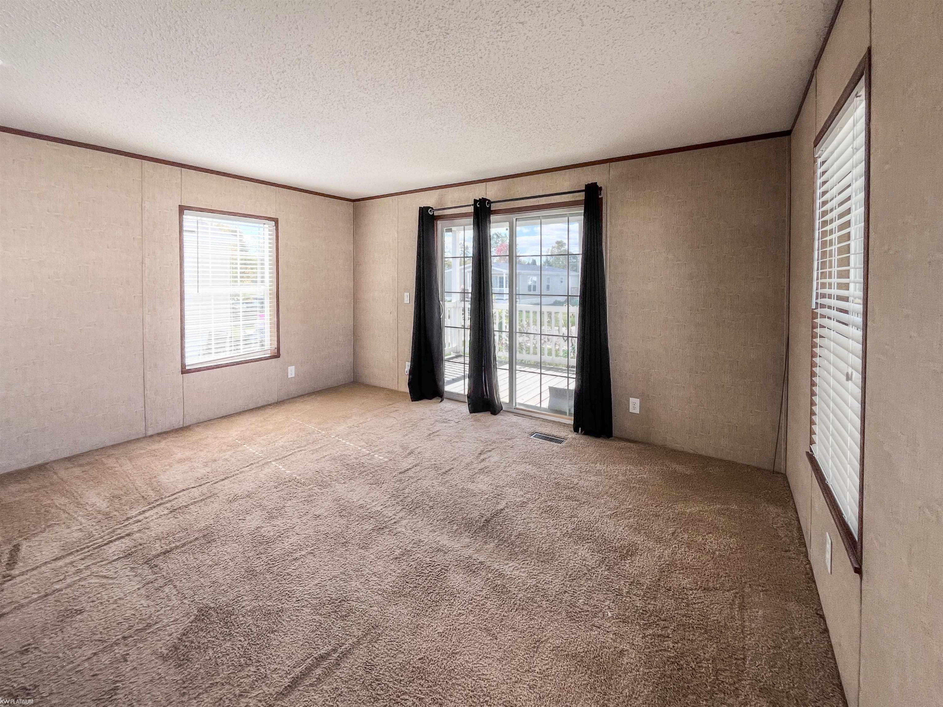 71604 Saint David Court, MI 48065 — Photo 10