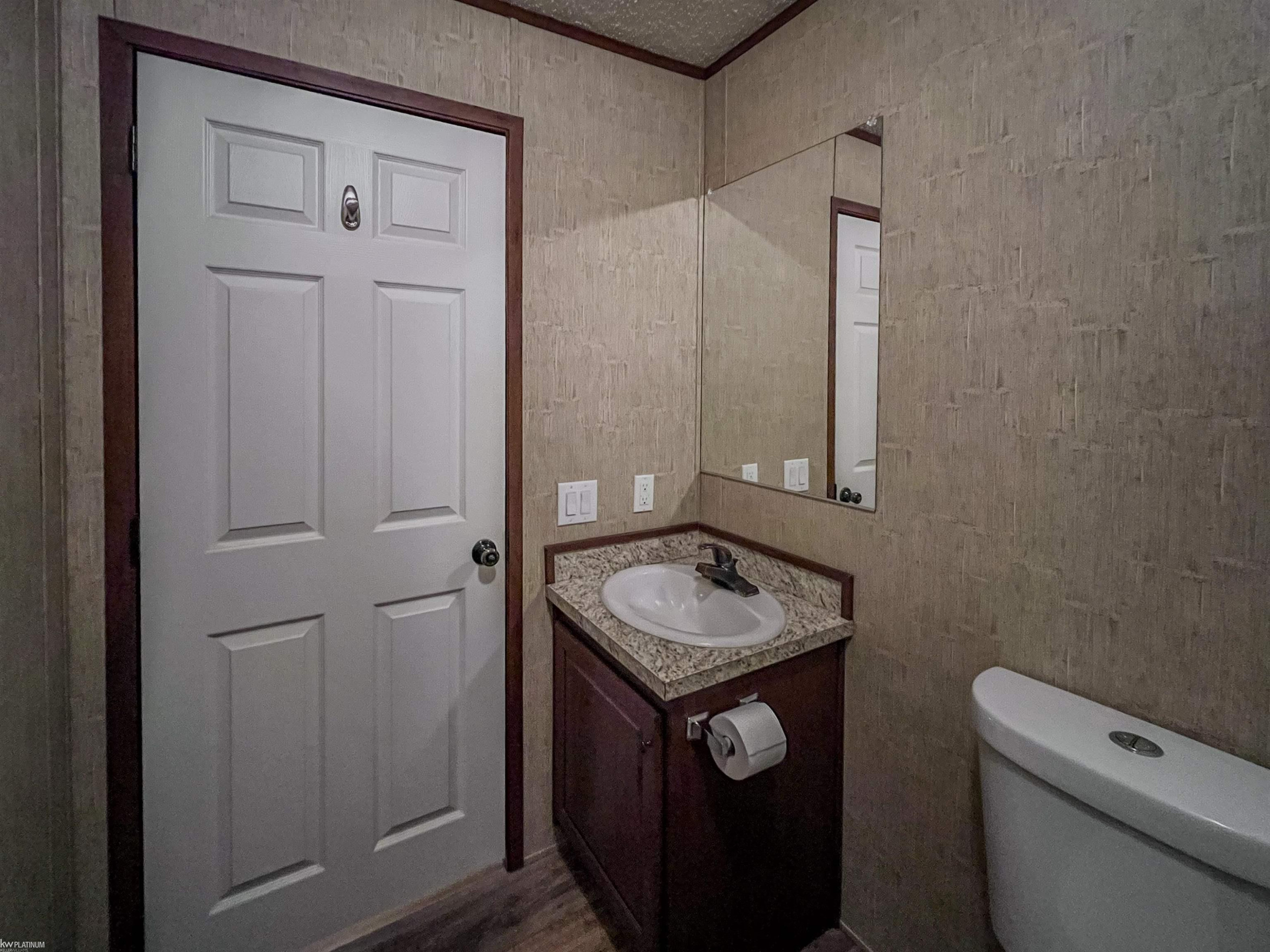 71604 Saint David Court, MI 48065 — Photo 23