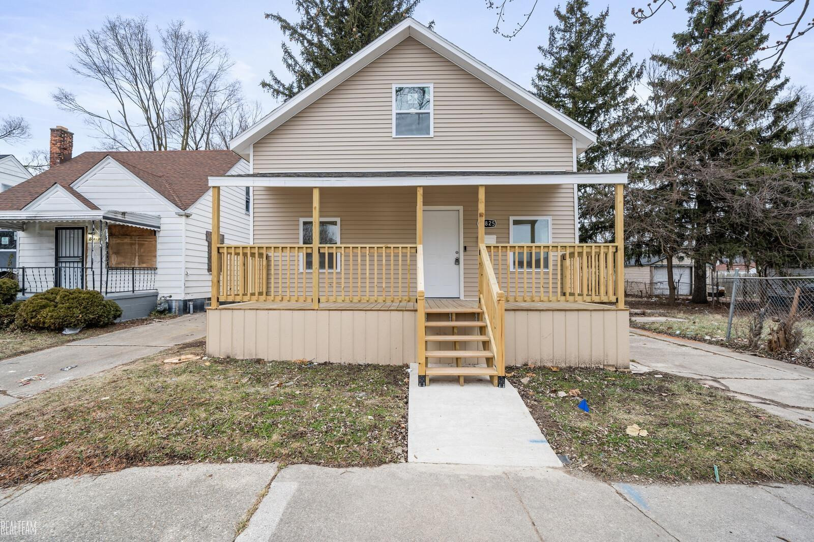 15825 Eastburn Street, Detroit, MI 48205 — front exterior