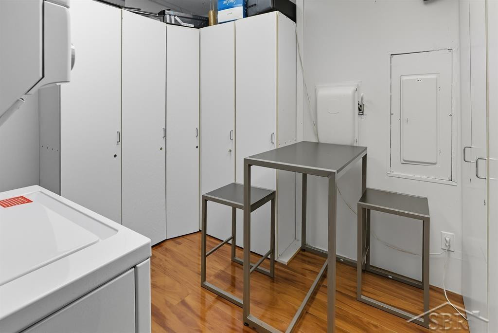 Suite 1 124 Ashman Circle, Suite 1, Midland, MI 48640 — Photo 11