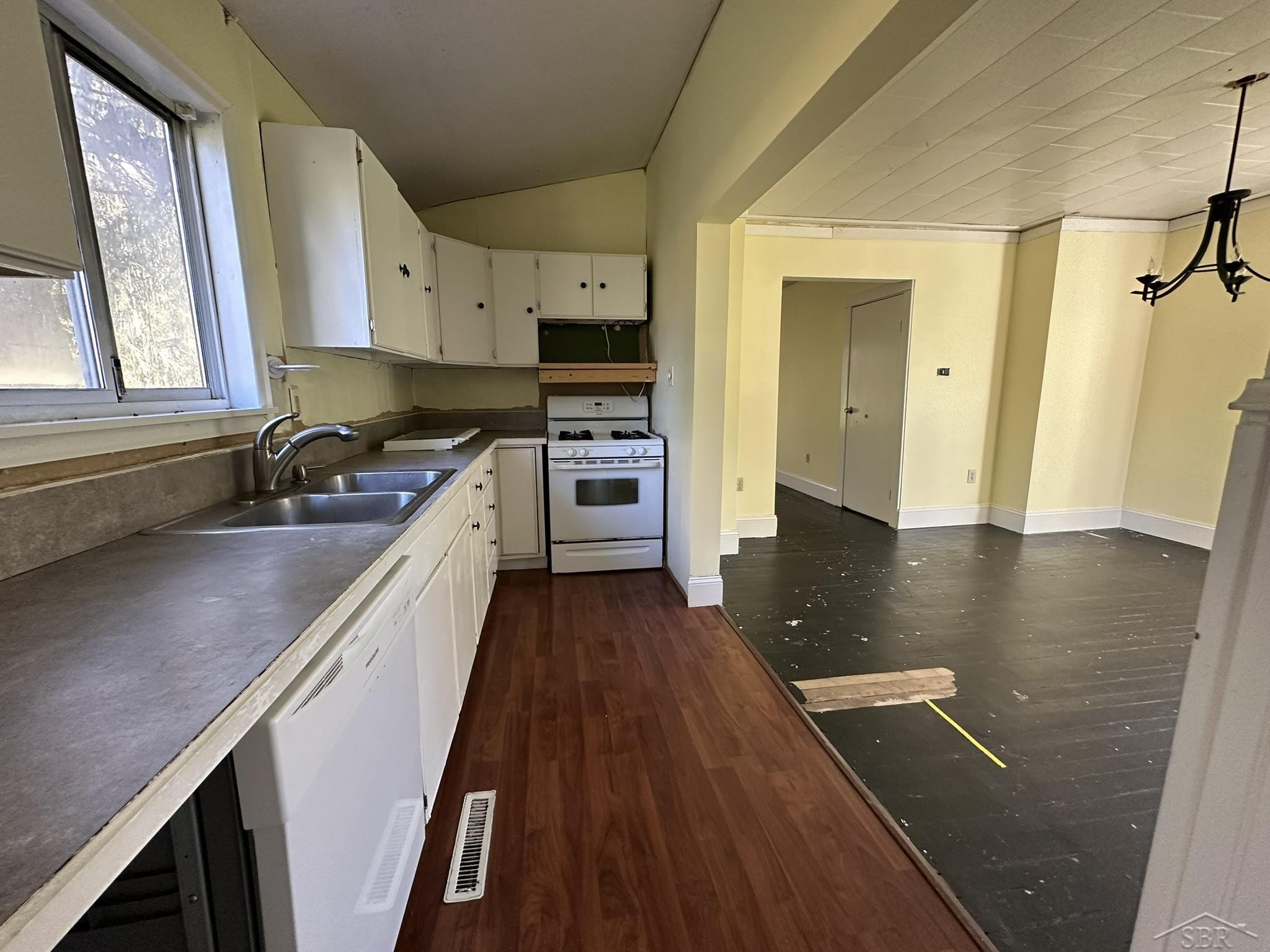 4885 Diener Road, Hemlock, MI 48626 — Photo 4
