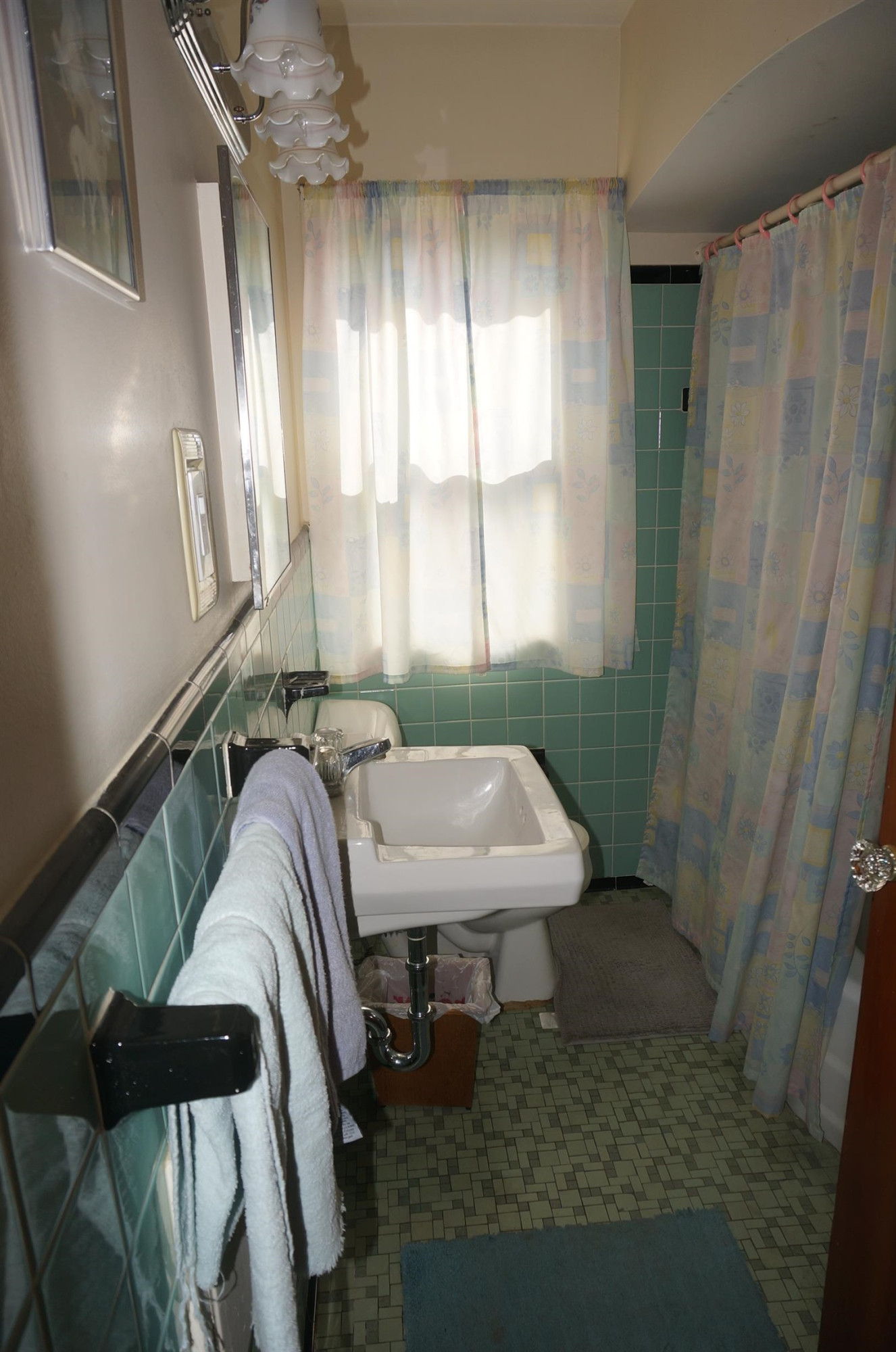8134 Lillian, Center Line, MI 48015 — Photo 7
