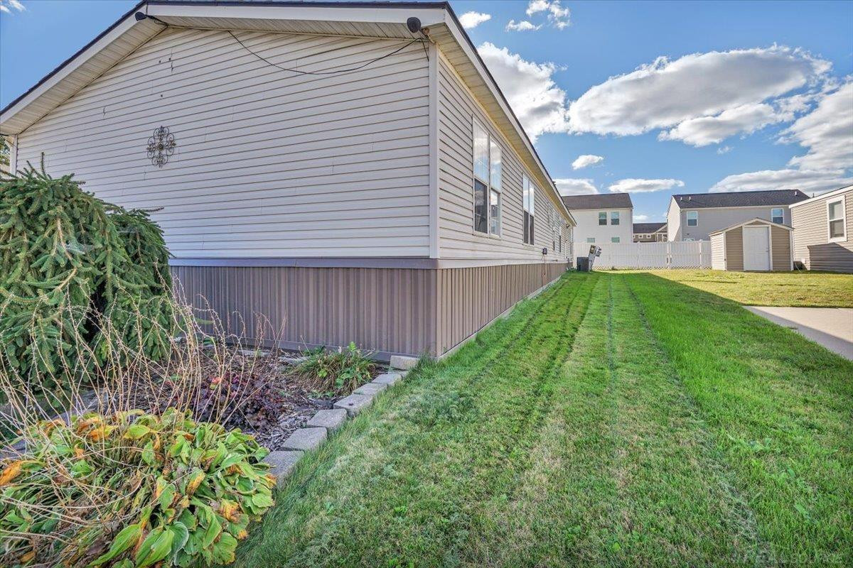 57561 Meadow Drive, New Haven, MI 48048 — Photo 4