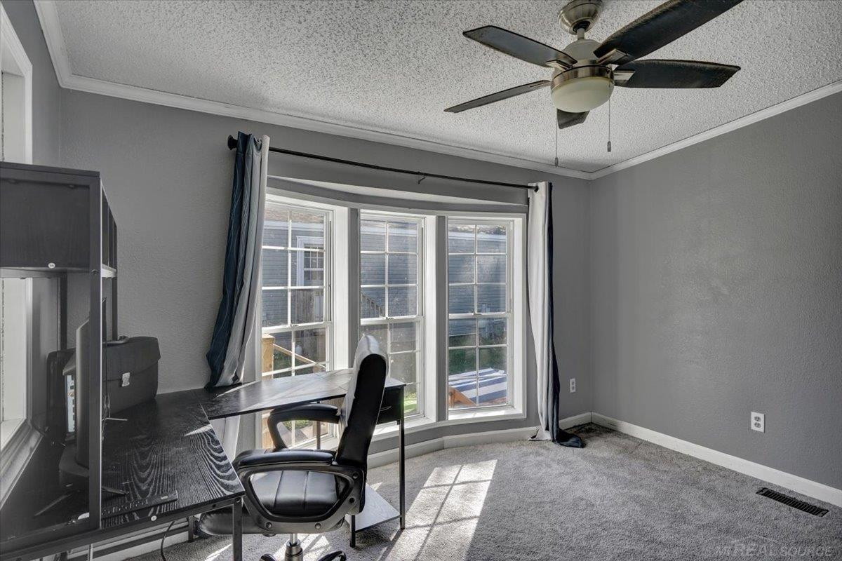 57561 Meadow Drive, New Haven, MI 48048 — Photo 12