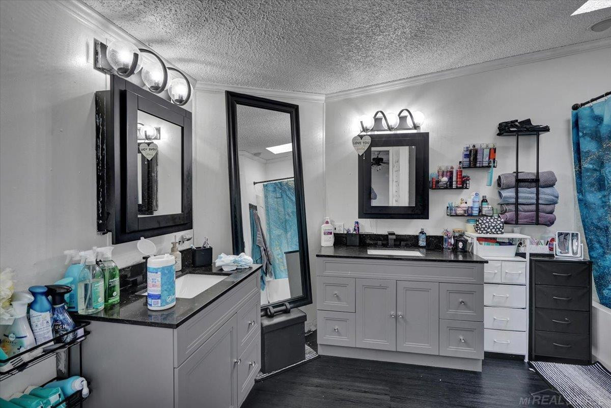 57561 Meadow Drive, New Haven, MI 48048 — Photo 21