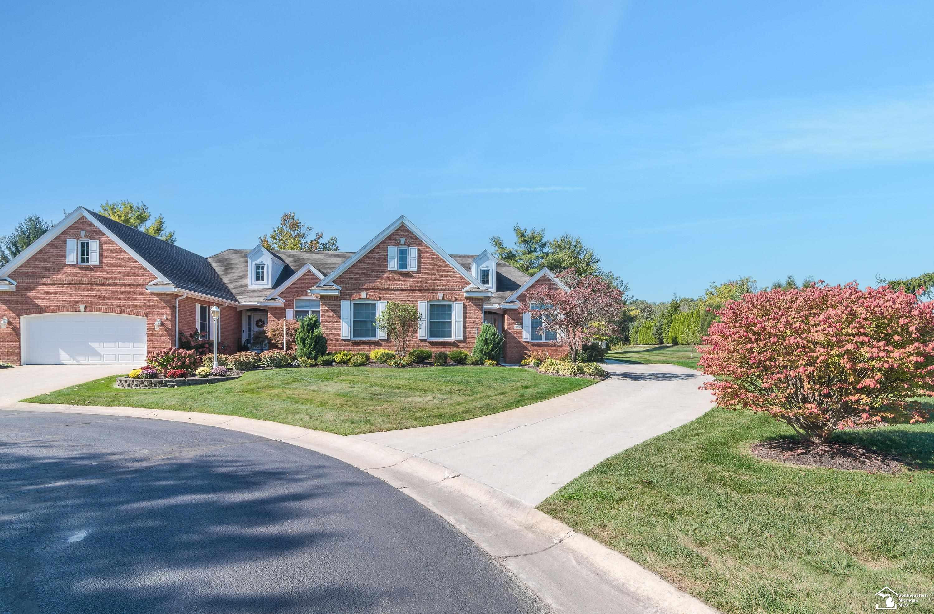 3216 Ravine Hollow Court, Lambertville, MI 48144 — Photo 2