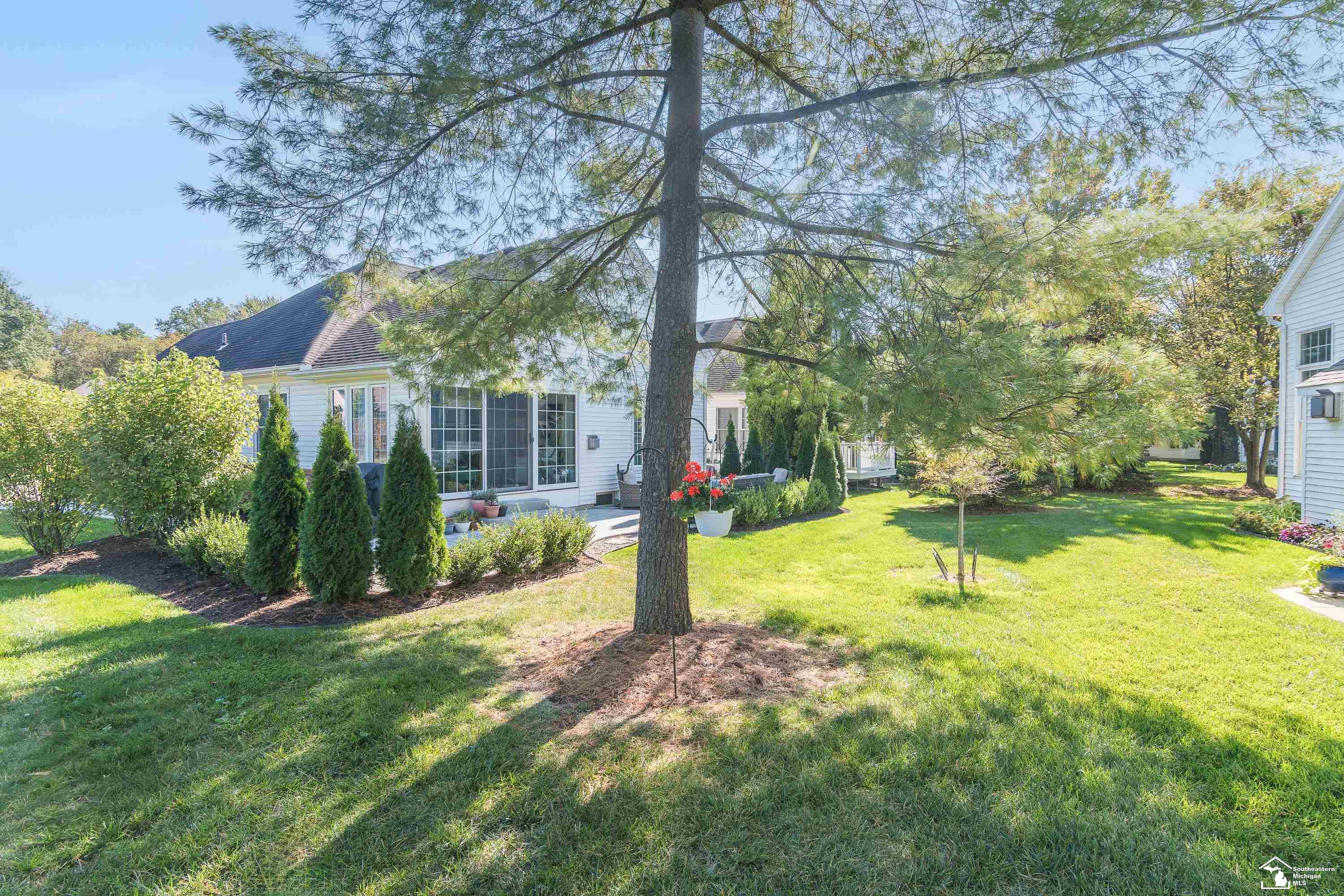 3216 Ravine Hollow Court, Lambertville, MI 48144 — Photo 10