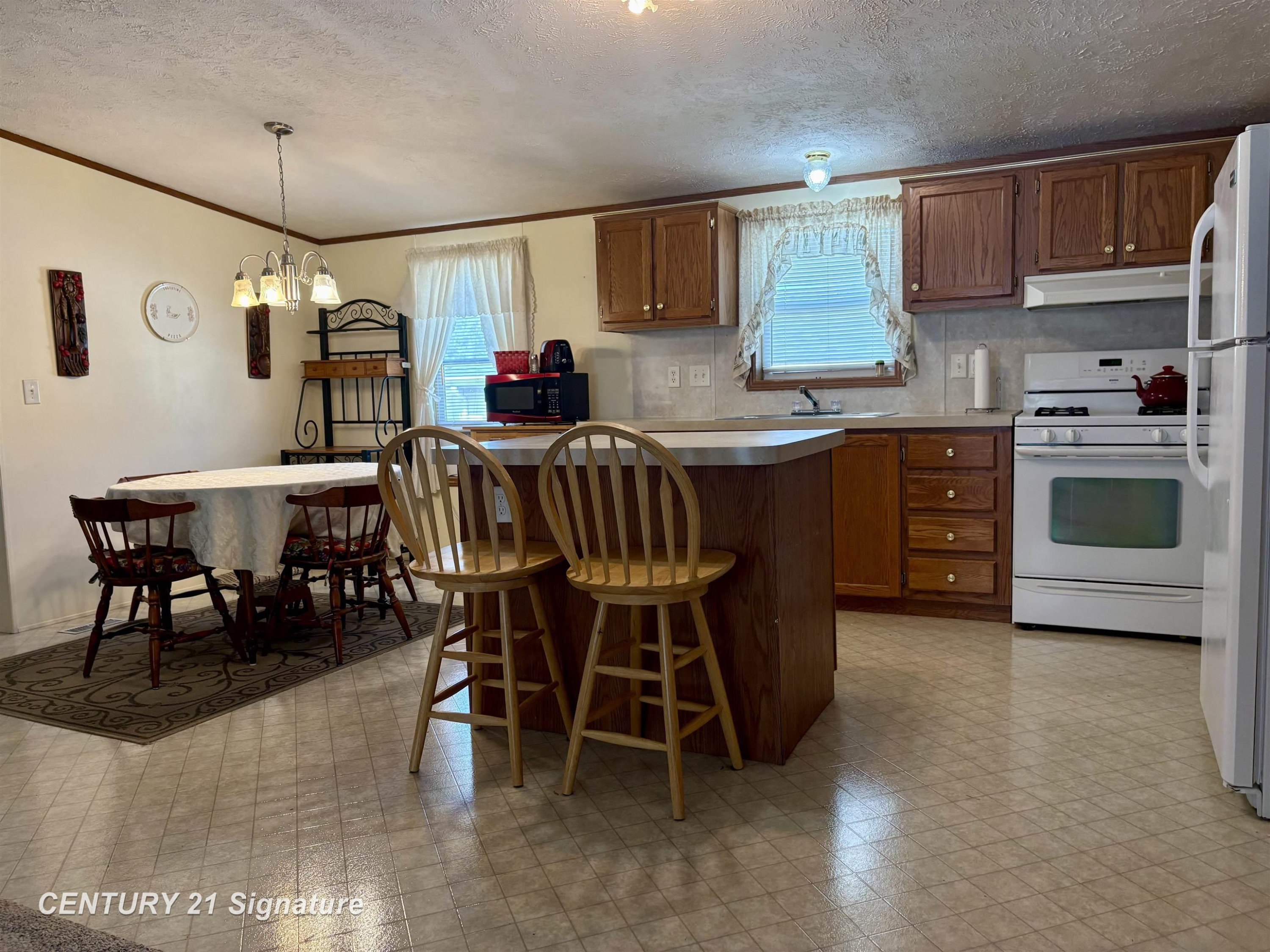 196 Apollo Avenue, Flushing, MI 48433 — Photo 8