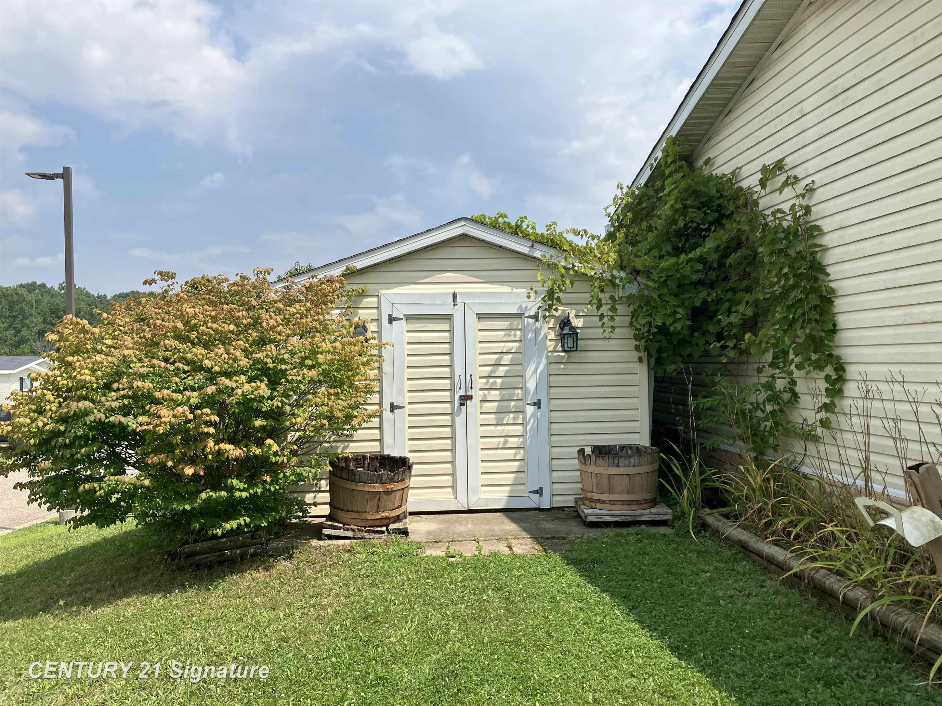 196 Apollo Avenue, Flushing, MI 48433 — Photo 15
