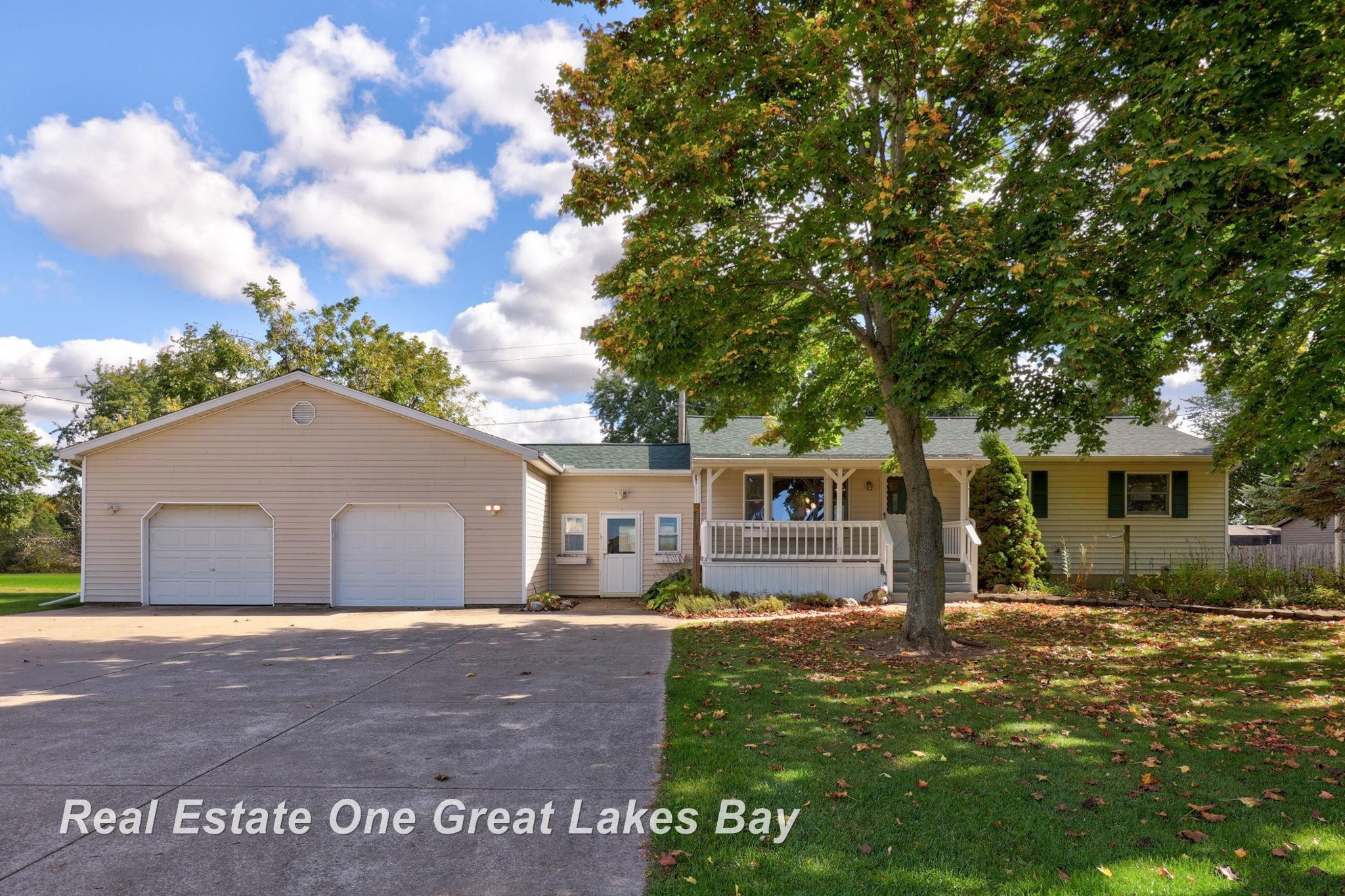 9397 Vassar Road, Millington, MI 48746 — front exterior
