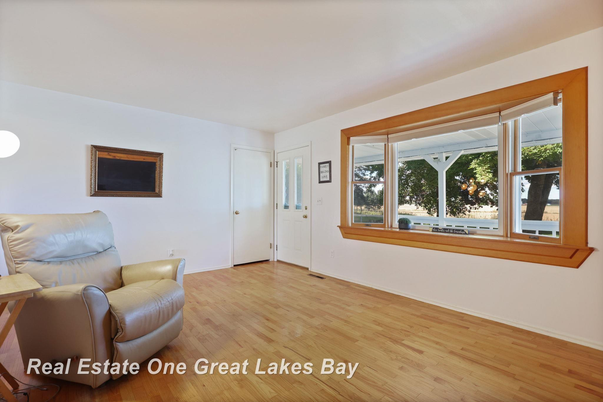 9397 Vassar Road, Millington, MI 48746 — Photo 10