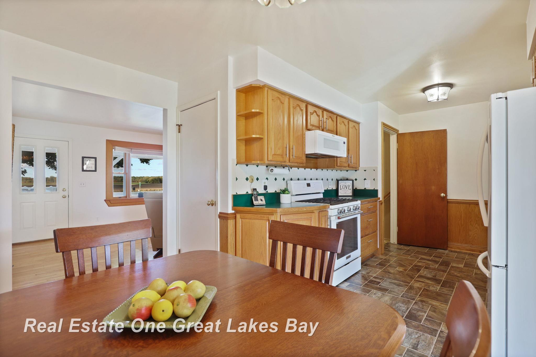 9397 Vassar Road, Millington, MI 48746 — Photo 13