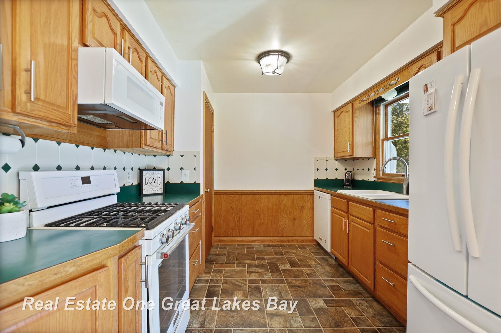 9397 Vassar Road, Millington, MI 48746 — Photo 15