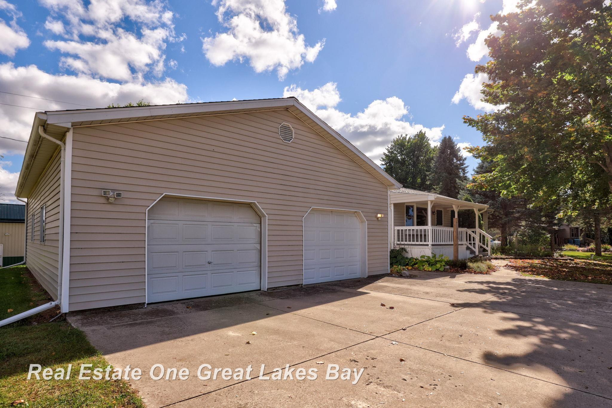 9397 Vassar Road, Millington, MI 48746 — Photo 33