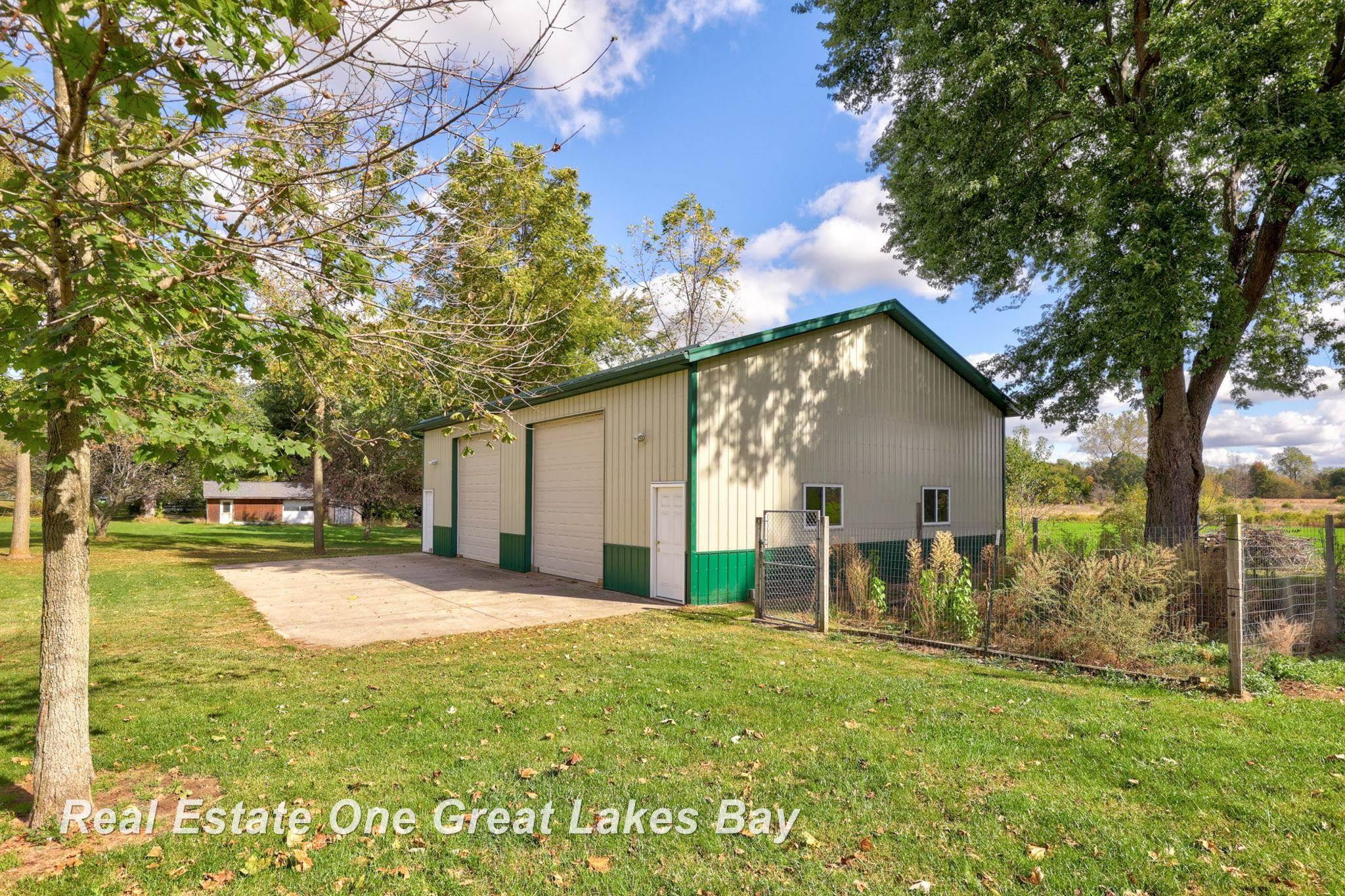 9397 Vassar Road, Millington, MI 48746 — Photo 39