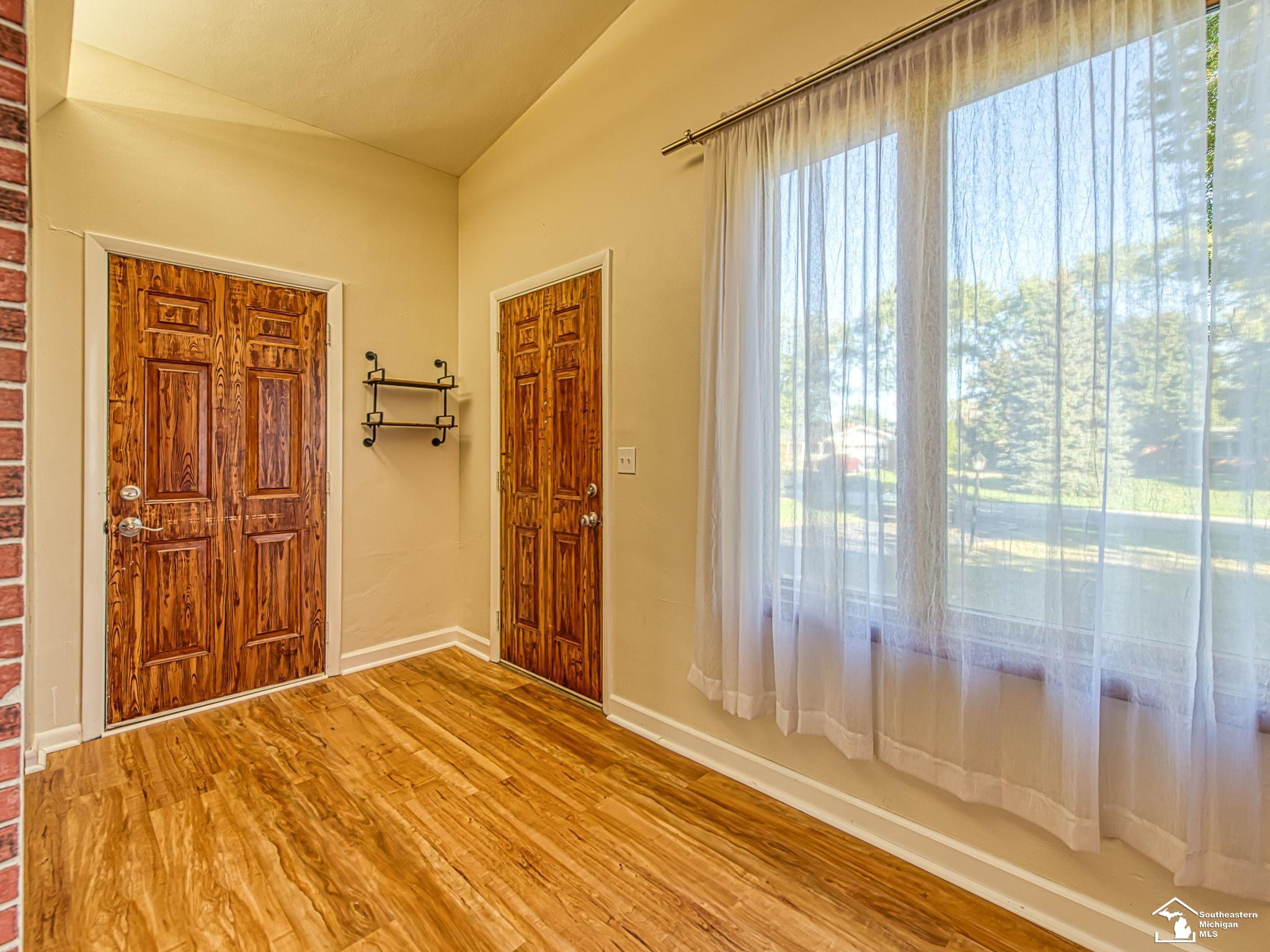 2863 Wiltshire Drive, Lambertville, MI 48144 — Photo 4