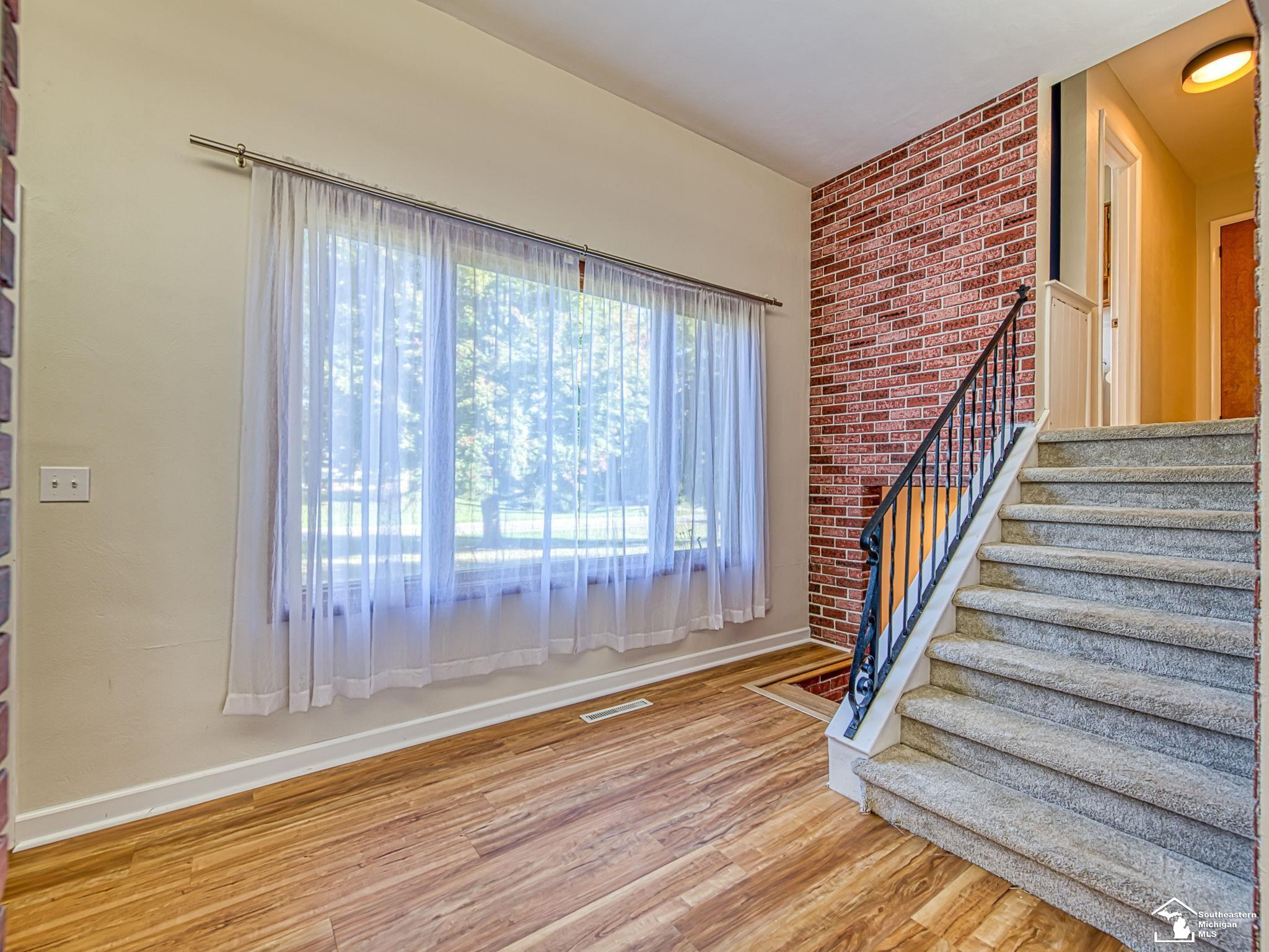 2863 Wiltshire Drive, Lambertville, MI 48144 — Photo 5